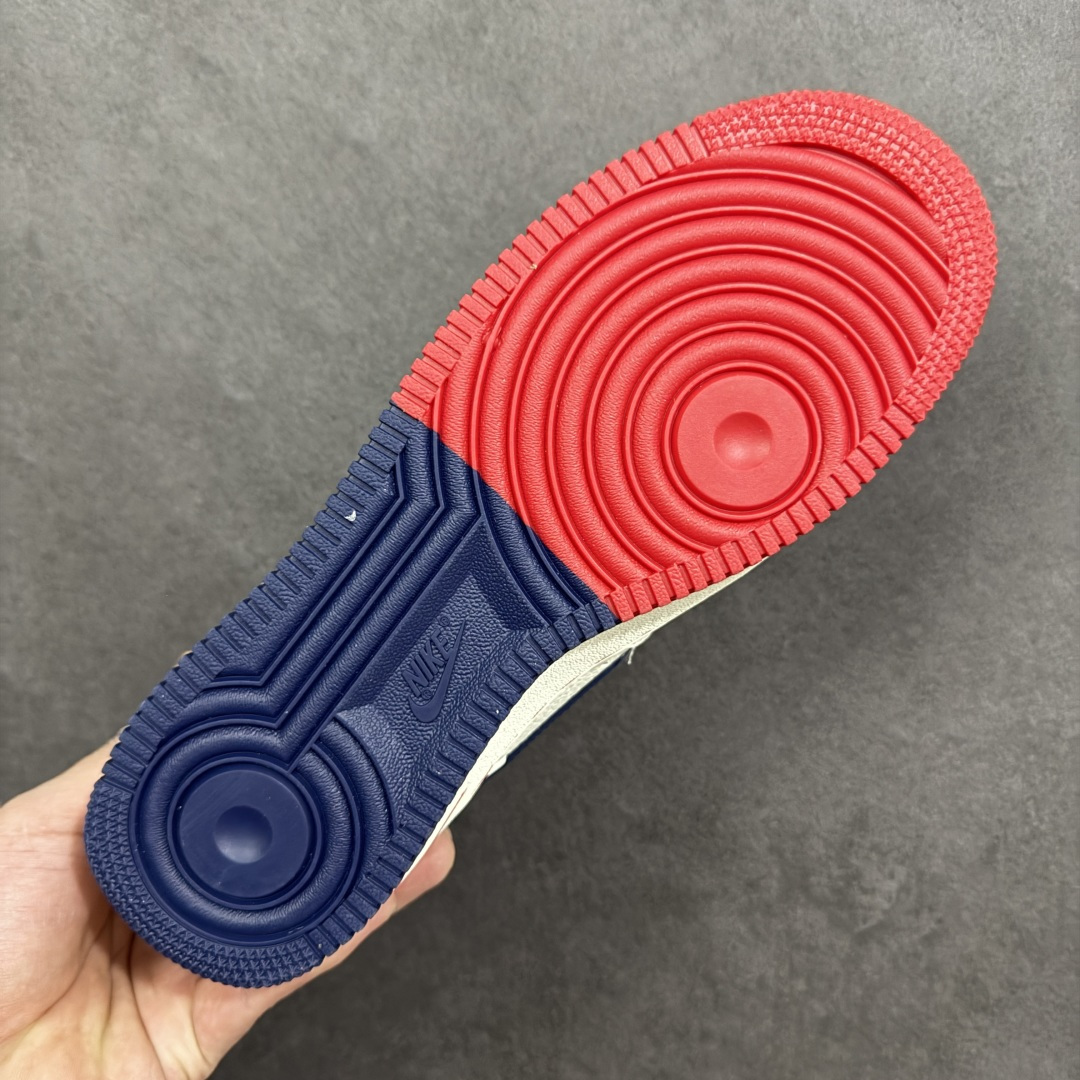 图片[9]-【定制版】NIke Air Force 1 \’07 Low “米白红蓝” 空军一号低帮 运动鞋 休闲鞋 折边针车 工艺难度大 原楦头原纸板 高端定制鞋盒 原厂鞋底 超高清洁度 细节完美 货号：NH0601-544 尺码：36 36.5 37.5 38 38.5 39 40 40.5 41 42 42.5 43 44 44.5 45-选品中心