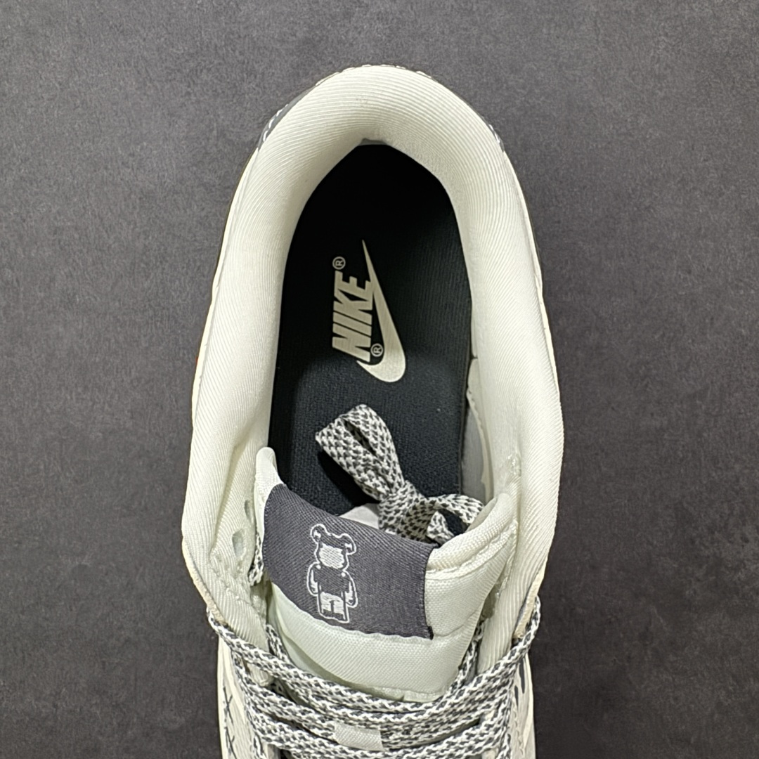 图片[7]-【定制版】Nike SB Dunk Low 暴力熊联名 白灰双钩 高端定制 低帮休闲板鞋 #定制鞋盒 大厂纯原品质出货 超高清洁度 皮料切割干净无任何毛边 细节完美 货号：TX1688-006 尺码：36 36.5 37.5 38 38.5 39 40 40.5 41 42 42.5 43 44 44.5 45-选品中心