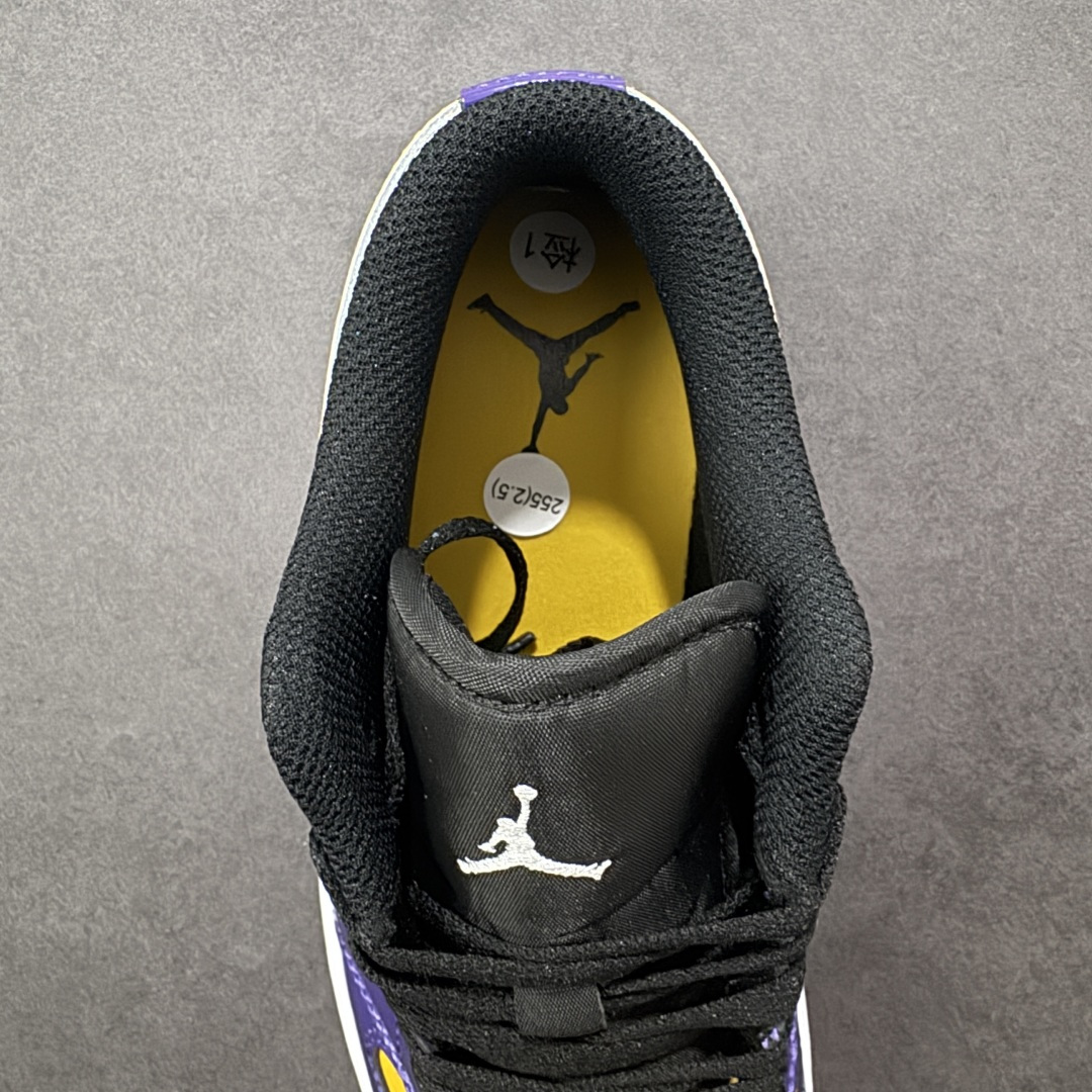 图片[7]-【H11版本】耐克Nike Air Jordan 1 AJ1经典复古经典低帮百搭文化篮球鞋 IQ9389-547 公司级真标半码制#原档案原数据开发版型#采用荔枝纹头层皮革鞋面材质#原厂立体填充鞋舌海绵#中底注胶孔及缜密中底拉帮工艺#原数据开发模具大底 尺码：35.5 36 36.5 37.5 38 38.5 39 40 40.5 41 42 42.5 43 44 44.5 45 46 47.5 编码：H11B250260-选品中心