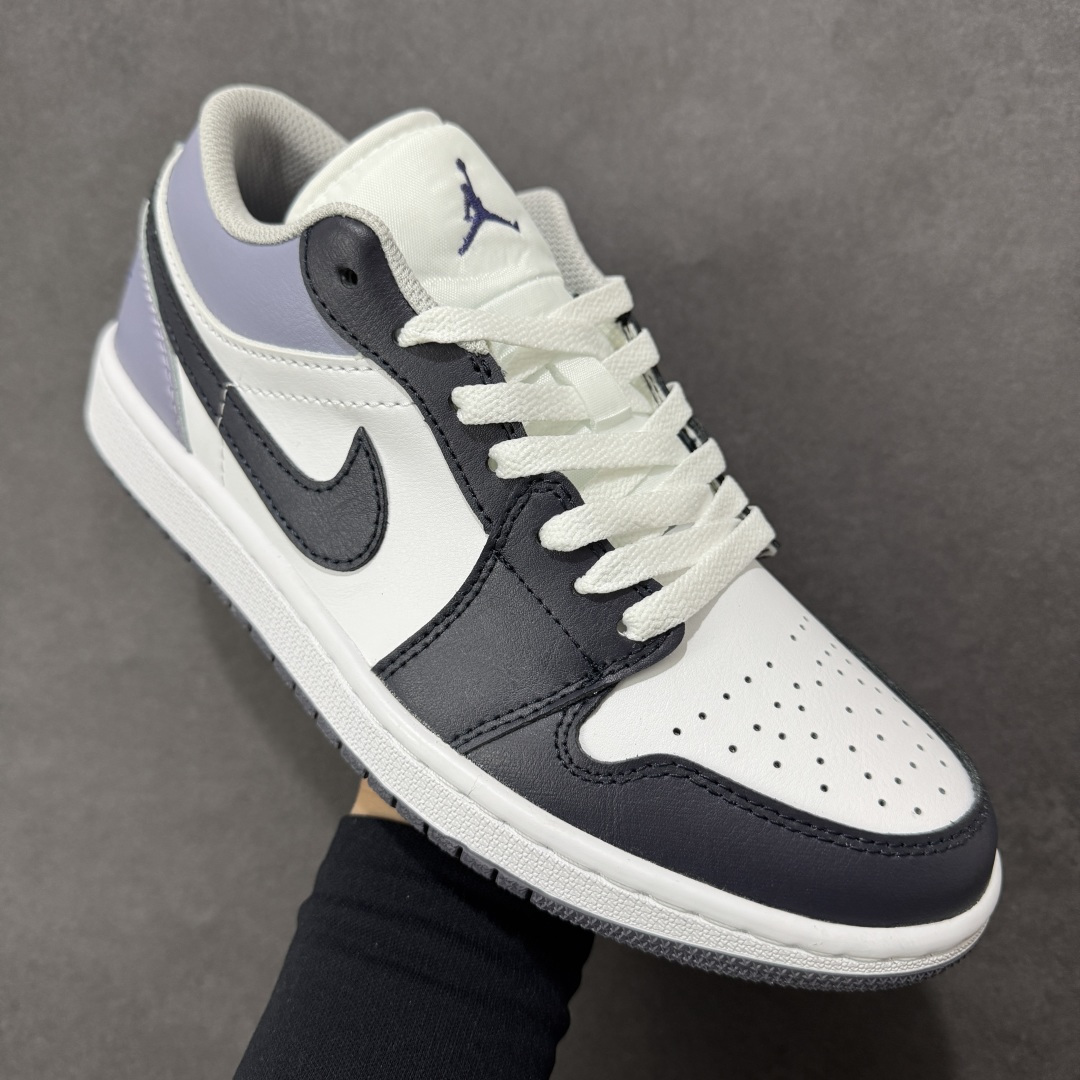 图片[3]-【H11版本】耐克Nike Air Jordan 1 AJ1经典复古经典低帮百搭文化篮球鞋 553558-145 公司级真标半码制#原档案原数据开发版型#采用荔枝纹头层皮革鞋面材质#原厂立体填充鞋舌海绵#中底注胶孔及缜密中底拉帮工艺#原数据开发模具大底 尺码：35.5 36 36.5 37.5 38 38.5 39 40 40.5 41 42 42.5 43 44 44.5 45 46 47.5 编码：H11B250260-选品中心