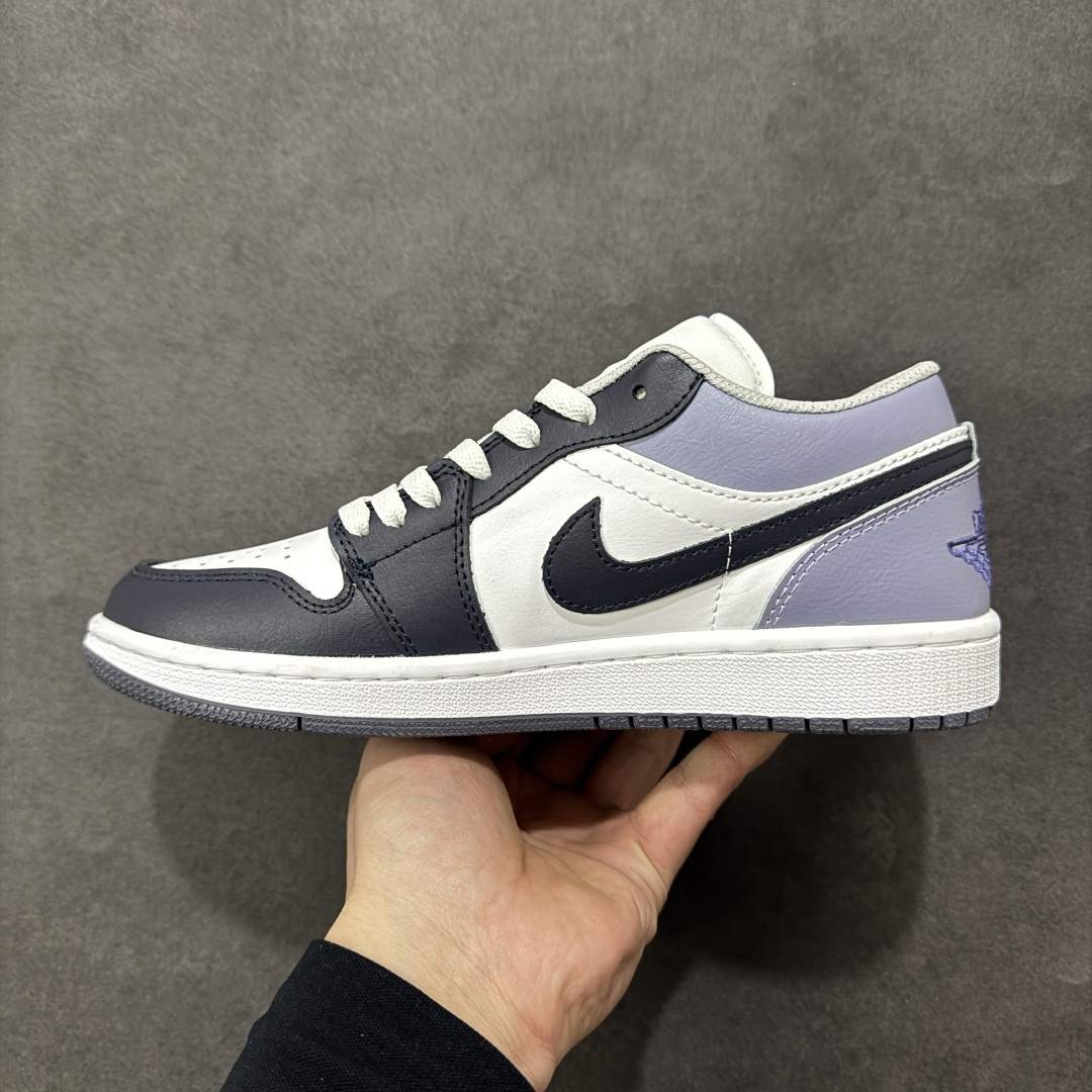 图片[2]-【H11版本】耐克Nike Air Jordan 1 AJ1经典复古经典低帮百搭文化篮球鞋 553558-145 公司级真标半码制#原档案原数据开发版型#采用荔枝纹头层皮革鞋面材质#原厂立体填充鞋舌海绵#中底注胶孔及缜密中底拉帮工艺#原数据开发模具大底 尺码：35.5 36 36.5 37.5 38 38.5 39 40 40.5 41 42 42.5 43 44 44.5 45 46 47.5 编码：H11B250260-选品中心