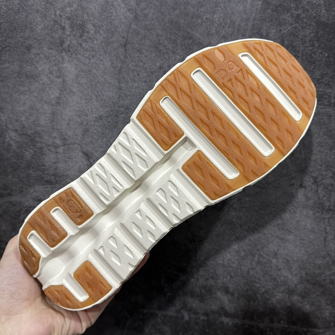 图片[9]-【PZ版本】On昂跑 x LOEWE罗意威 Cloudtilt 织物 跑步 户外轻便百搭系带 减震 低帮 运动休闲鞋 市面最优版本 原版开发 原材1比1打造 采用工程飞织网布组合再生聚酯纤维鞋面材质搭载独家隐藏速度中板 镂空CloudTec科技 泡棉缓震中底 黑科技跑出圈的时尚运动新宠 尺码：36-45 含半码-选品中心