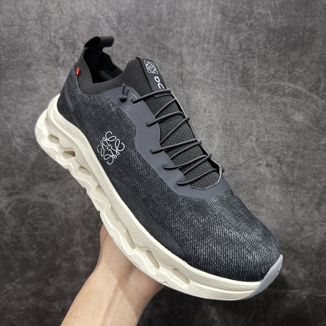 图片[3]-【PZ版本】On昂跑 x LOEWE罗意威 Cloudtilt 织物 跑步 户外轻便百搭系带 减震 低帮 运动休闲鞋 市面最优版本 原版开发 原材1比1打造 采用工程飞织网布组合再生聚酯纤维鞋面材质搭载独家隐藏速度中板 镂空CloudTec科技 泡棉缓震中底 黑科技跑出圈的时尚运动新宠 尺码：36-45 含半码-选品中心