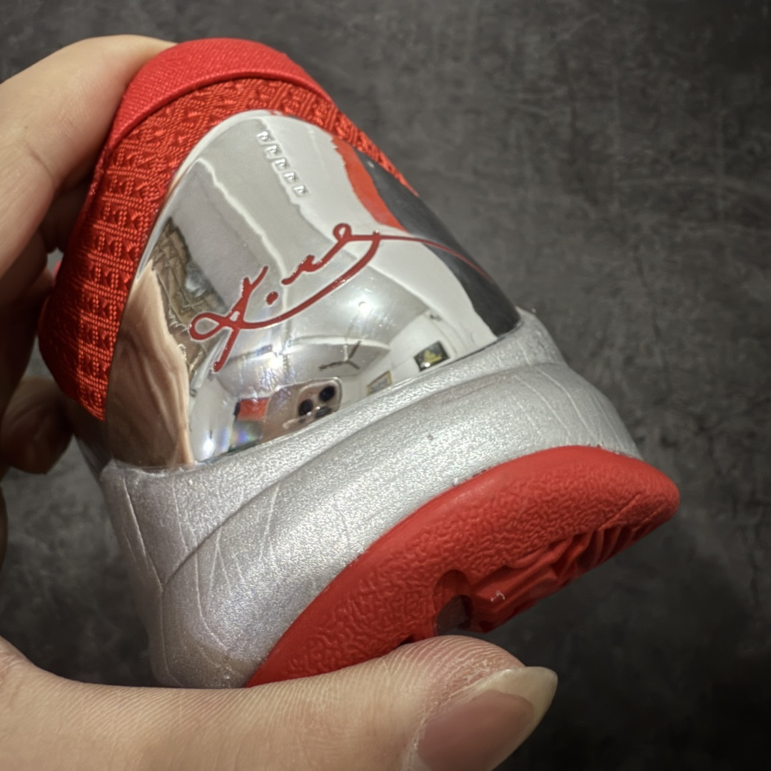 图片[2]-【S2版本】Caitlin Clark x NK Kobe 5 Protro S2纯原生产线出品 科比五代克拉克联名银红 #Zoom Turbo气垫➕后掌EVA缓震 实战配置直接拉满 #原楦纸板开发 鞋身流线型、后跟塑形，区分土肥圆 #原档数据3D打印 鞋面细节匹配原版 #全身鞋材卡料色独家定制 唯一正确喷漆SWOOSH #NK专利Flyknit飞线科技，给予鞋身足够抗扭矩力 #真实底模最大48.5 实战利器 专供海外市场 货号：IV2712-001 尺码：40 40.5 41 42 42.5 43 44 44.5 45 46 47.5 48.5（脚宽、脚胖 建议买大半码）-选品中心