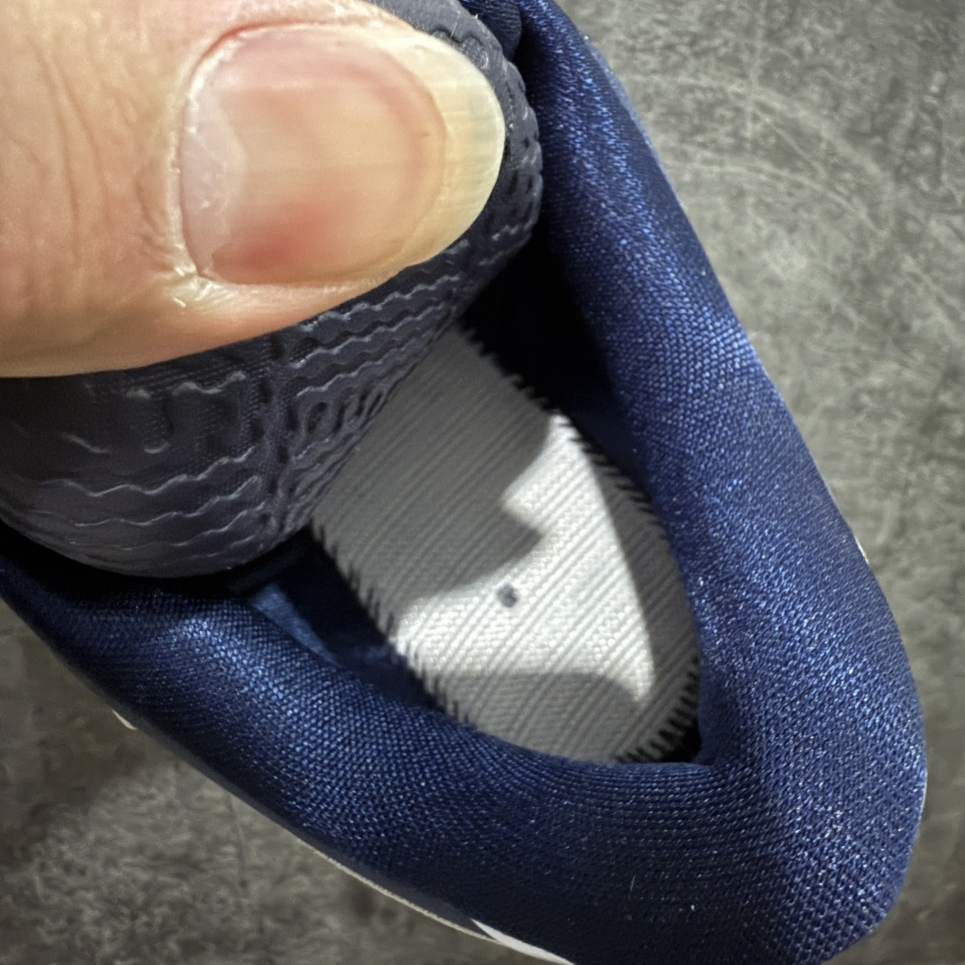 图片[9]-【OG纯原】NK Zoom Kobe Ⅷ System 科比8代复刻实战运动低帮文化篮球鞋 白蓝 HF9550-400 完美复刻公司货 React科技鞋垫加持 实战配置直接拉满 原楦纸板开发 鞋身流线型、后跟塑形 区分土肥圆 原厂针织鞋面一针一线匹配原版 全身鞋材卡料色独家定制 唯一万针立体刺绣SWOOSH 真实底模最大50.5 实战利器 专供海外市场 独立原厂模具 首批不拼图大几率过验 亲测已过 支持各种高强度实战 无需担心 补货周期极长 脚宽建议买大半码 科比系列前掌偏窄 支持七天无理由退换 尺码： 36 36.5 37.5 38 38.5 39 40 40.5 41 42 42.5 43 44 44.5 45 46 47.5 48.5-选品中心