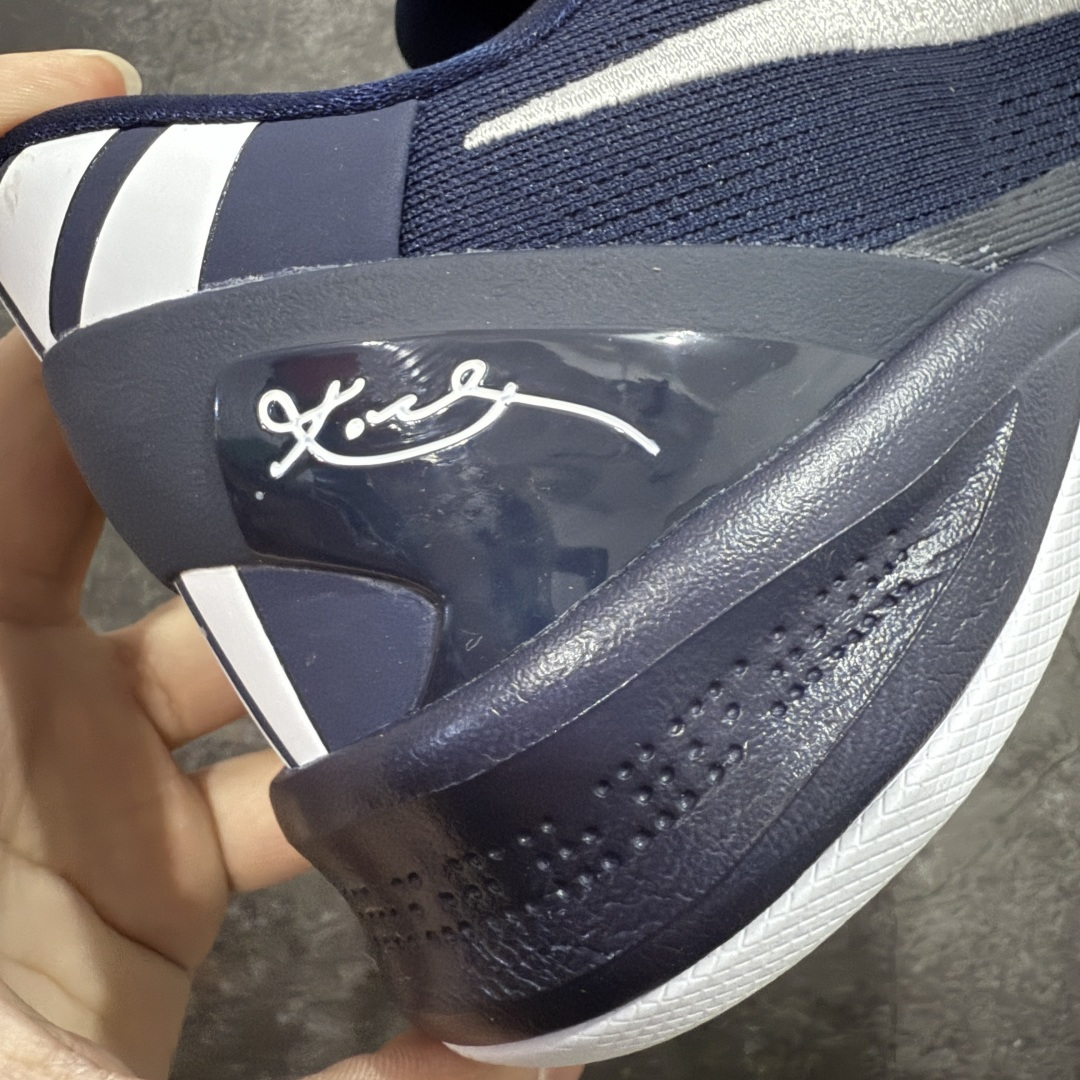 图片[3]-【OG纯原】NK Zoom Kobe Ⅷ System 科比8代复刻实战运动低帮文化篮球鞋 白蓝 HF9550-400 完美复刻公司货 React科技鞋垫加持 实战配置直接拉满 原楦纸板开发 鞋身流线型、后跟塑形 区分土肥圆 原厂针织鞋面一针一线匹配原版 全身鞋材卡料色独家定制 唯一万针立体刺绣SWOOSH 真实底模最大50.5 实战利器 专供海外市场 独立原厂模具 首批不拼图大几率过验 亲测已过 支持各种高强度实战 无需担心 补货周期极长 脚宽建议买大半码 科比系列前掌偏窄 支持七天无理由退换 尺码： 36 36.5 37.5 38 38.5 39 40 40.5 41 42 42.5 43 44 44.5 45 46 47.5 48.5-选品中心