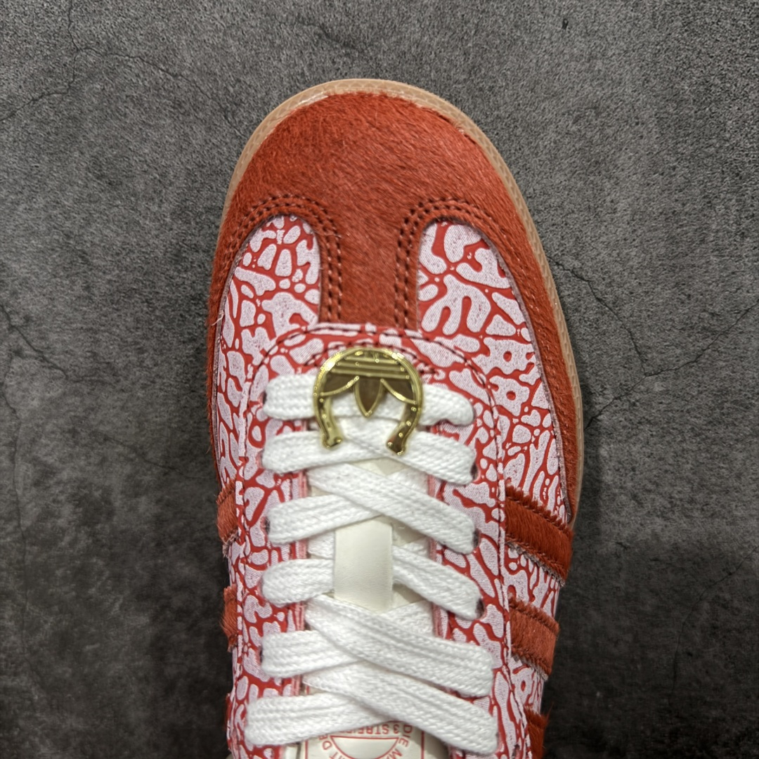 图片[5]-【纯原HZ版本】AD Original Samba OG 复古经典轻便板鞋 JR8743 口碑大厂出品 品控大底版型不断改良更新 全套原纸板楦头开发 确保原汁原味 完美呈现桑巴版型 一比一鞋头弧度高度鞋身弧度 此版本只针对中端市场 皮料材质有所更替 其他数据细节工艺流程均保持一致 绝不口嗨 细节品控鞋型随意对比 正确烫金高频细节 原装纳米超迁皮料 独家私模橡胶大底 原盒原配 尺码：35.5 36 36.5 37.5 38 38.5 39 40 40.5 41 42 42.5 43 44 44.5 45-选品中心