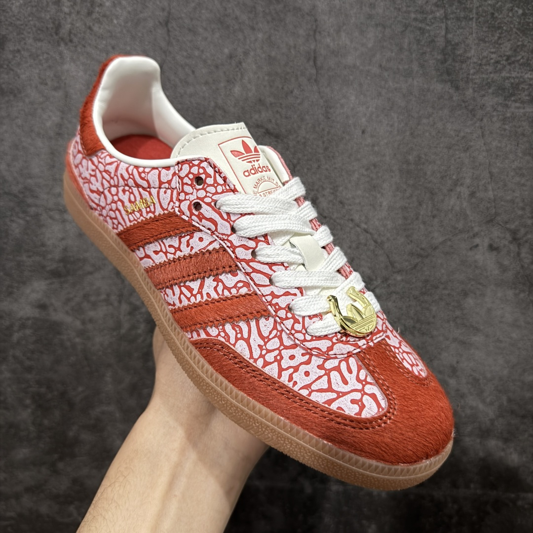 图片[3]-【纯原HZ版本】AD Original Samba OG 复古经典轻便板鞋 JR8743 口碑大厂出品 品控大底版型不断改良更新 全套原纸板楦头开发 确保原汁原味 完美呈现桑巴版型 一比一鞋头弧度高度鞋身弧度 此版本只针对中端市场 皮料材质有所更替 其他数据细节工艺流程均保持一致 绝不口嗨 细节品控鞋型随意对比 正确烫金高频细节 原装纳米超迁皮料 独家私模橡胶大底 原盒原配 尺码：35.5 36 36.5 37.5 38 38.5 39 40 40.5 41 42 42.5 43 44 44.5 45-选品中心