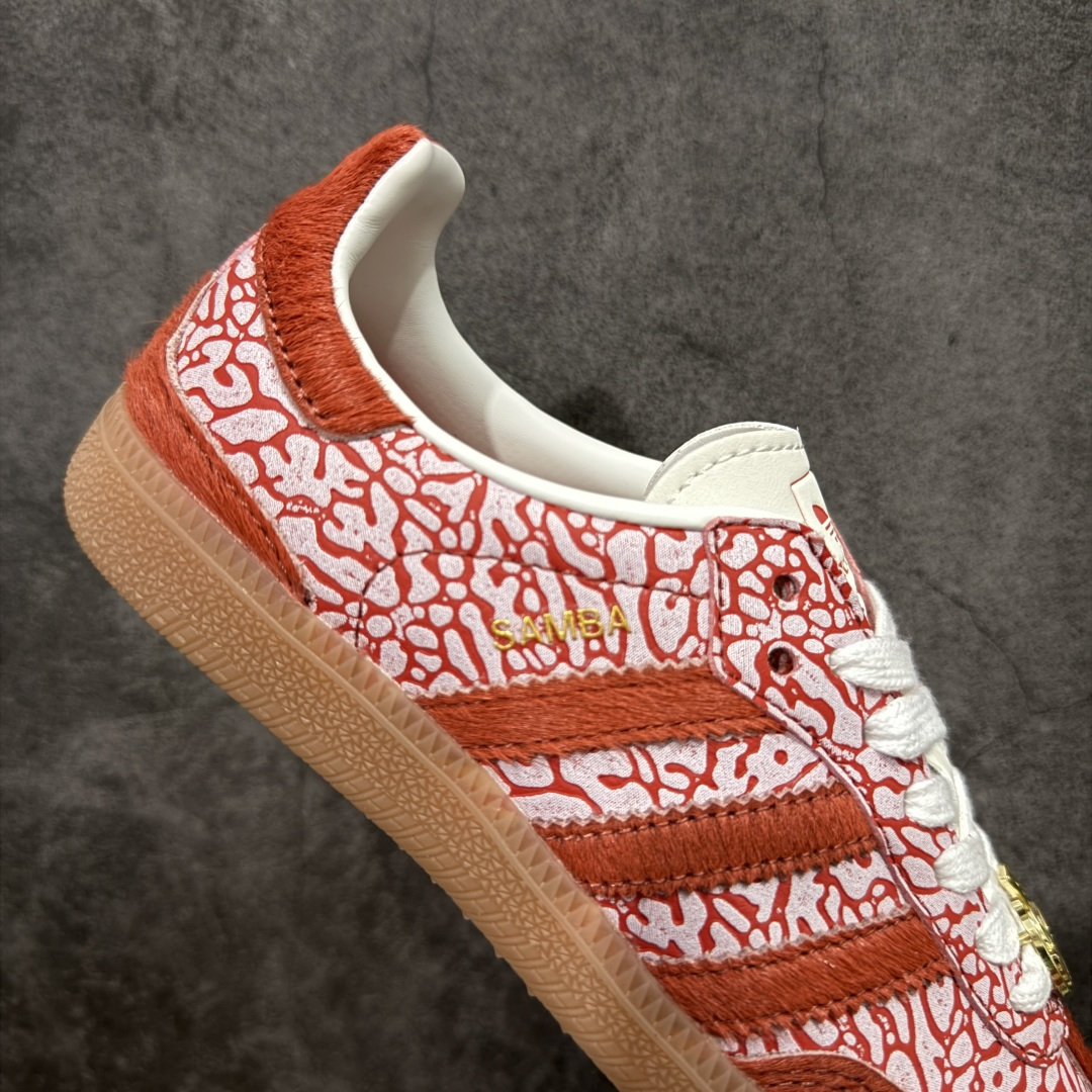 图片[7]-【纯原HZ版本】AD Original Samba OG 复古经典轻便板鞋 JR8743 口碑大厂出品 品控大底版型不断改良更新 全套原纸板楦头开发 确保原汁原味 完美呈现桑巴版型 一比一鞋头弧度高度鞋身弧度 此版本只针对中端市场 皮料材质有所更替 其他数据细节工艺流程均保持一致 绝不口嗨 细节品控鞋型随意对比 正确烫金高频细节 原装纳米超迁皮料 独家私模橡胶大底 原盒原配 尺码：35.5 36 36.5 37.5 38 38.5 39 40 40.5 41 42 42.5 43 44 44.5 45-选品中心