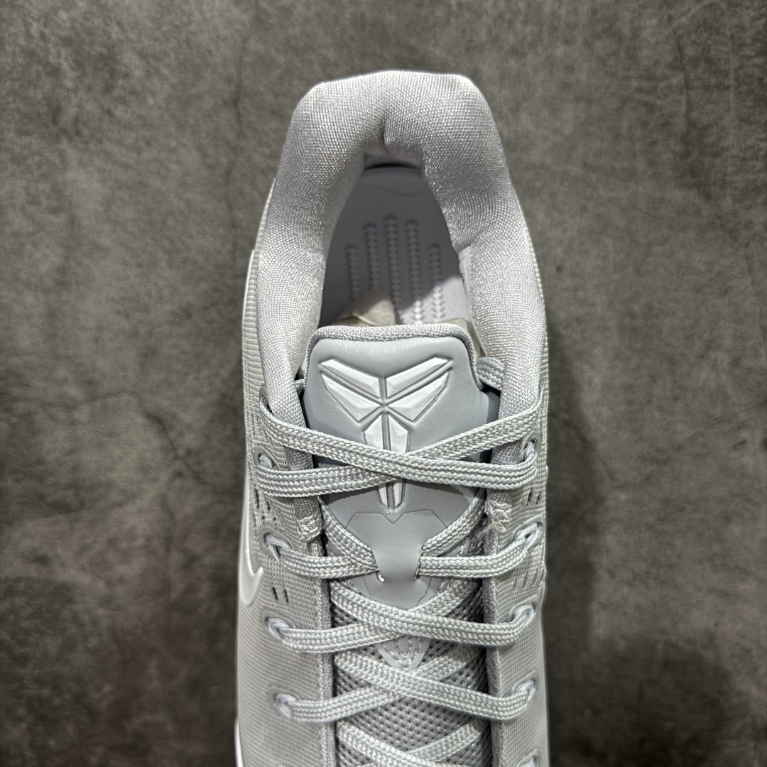 图片[8]-【GX绿x版本】Nike Kobe 9 Elite Low Protro \”University Red\” 耐克 科比9代 低帮 狼灰白 IH1401-001 完美复刻公司货 React科技鞋垫加持 实战配置直接拉满 原楦纸板开发 鞋身流线型、后跟塑形 区分土肥圆 原厂针织鞋面一针一线匹配原版 全身鞋材卡料色独家定制 唯一万针立体刺绣SWOOSH 真实底模最大50.5 实战利器 专供海外市场 独立原厂模具 首批不拼图大几率过验 亲测已过 支持各种高强度实战 无需担心 补货周期极长 脚宽建议买大半码 科比系列前掌偏窄 支持七天无理由退换 尺码： 40 40.5 41 42 42.5 43 44 44.5 45 46 47.5 48.5-选品中心