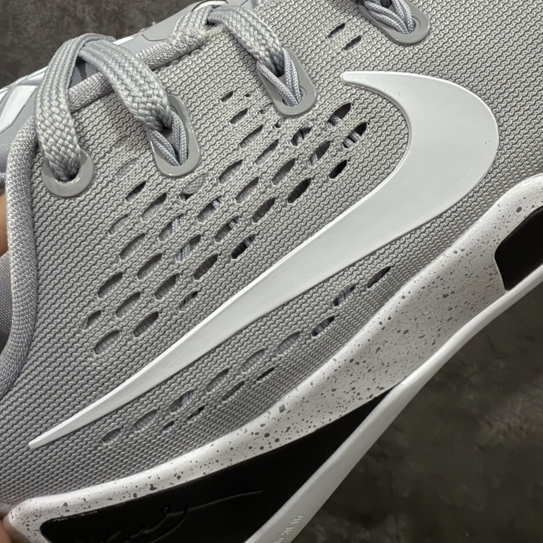 图片[4]-【GX绿x版本】Nike Kobe 9 Elite Low Protro \”University Red\” 耐克 科比9代 低帮 狼灰白 IH1401-001 完美复刻公司货 React科技鞋垫加持 实战配置直接拉满 原楦纸板开发 鞋身流线型、后跟塑形 区分土肥圆 原厂针织鞋面一针一线匹配原版 全身鞋材卡料色独家定制 唯一万针立体刺绣SWOOSH 真实底模最大50.5 实战利器 专供海外市场 独立原厂模具 首批不拼图大几率过验 亲测已过 支持各种高强度实战 无需担心 补货周期极长 脚宽建议买大半码 科比系列前掌偏窄 支持七天无理由退换 尺码： 40 40.5 41 42 42.5 43 44 44.5 45 46 47.5 48.5-选品中心