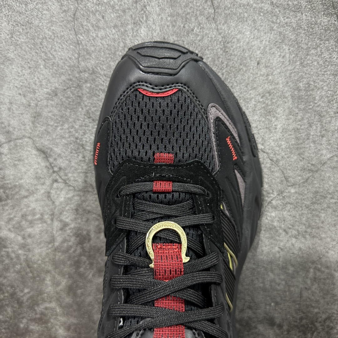图片[5]-【升级版】Adidas XLG Storm Edge 阿迪复古透气休闲老爹鞋 马年限定黑红 区别先行版 细节品质均有升级 鞋面由三明治网布制成 提供卓越的空气流通性能 中底使用品牌独有的Bounce缓震技术 帮助减少地面对关节的冲击力 提升整体的舒适性 鞋子的设计风格简约大气 同时兼顾功能性和美感 适用于各种场景 货号：KI1856  尺码：36 36.5 37 38 38.5 39 40 40.5 41 42 42.5 43 44 44.5 45-选品中心