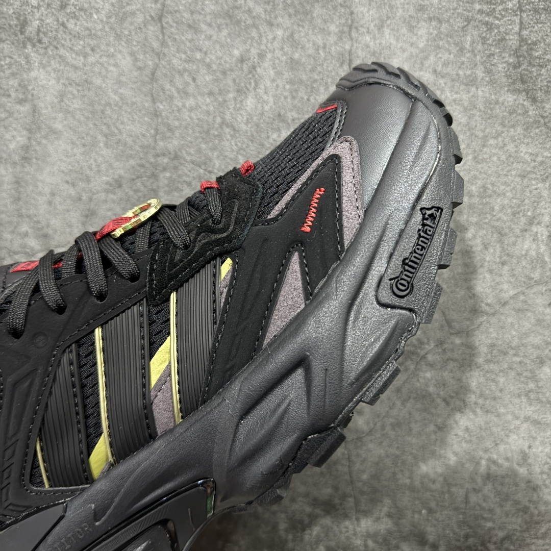 图片[6]-【升级版】Adidas XLG Storm Edge 阿迪复古透气休闲老爹鞋 马年限定黑红 区别先行版 细节品质均有升级 鞋面由三明治网布制成 提供卓越的空气流通性能 中底使用品牌独有的Bounce缓震技术 帮助减少地面对关节的冲击力 提升整体的舒适性 鞋子的设计风格简约大气 同时兼顾功能性和美感 适用于各种场景 货号：KI1856  尺码：36 36.5 37 38 38.5 39 40 40.5 41 42 42.5 43 44 44.5 45-选品中心