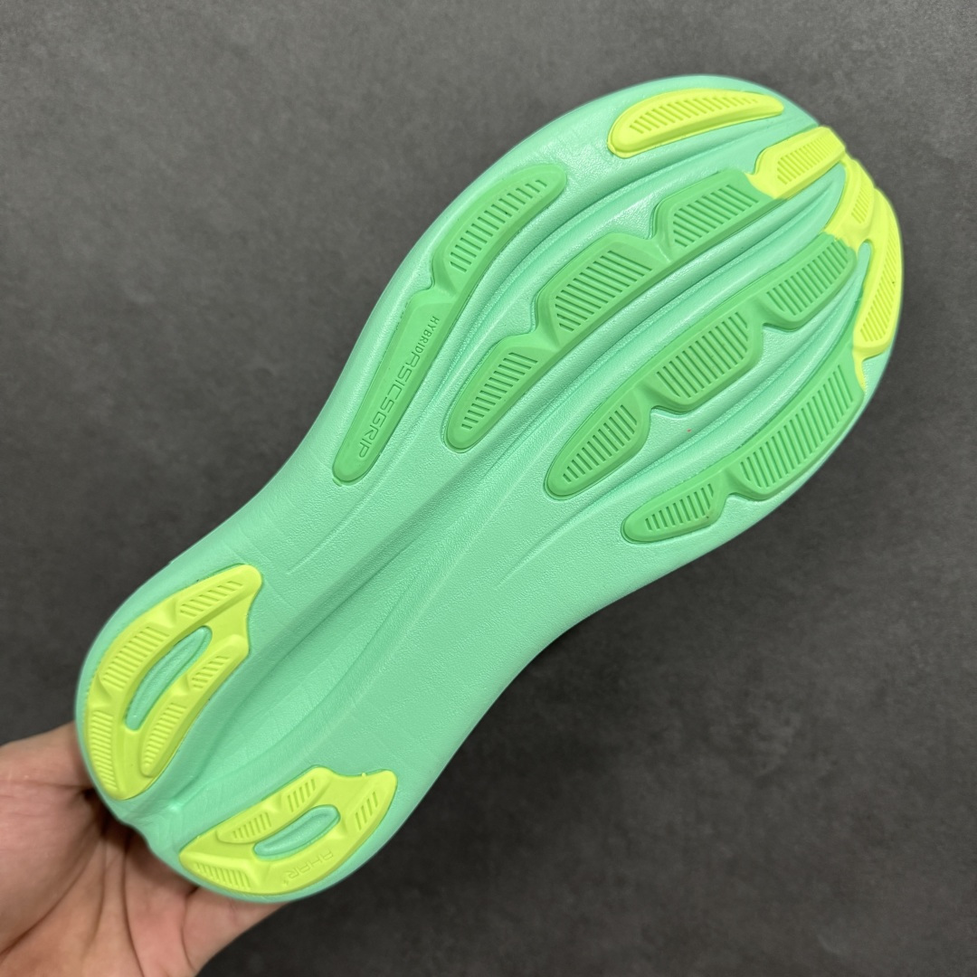 图片[9]-【公司级】Asics GEL-NIMBUS 28复古单品 ASICS(亚瑟士） 是日本实业家鬼冢喜八郎创立的跑鞋运动品牌，名宇想法源自著名的拉丁谚语“AnimaSana In Corpore Sano”，意为“健全的精神寓于强健的体魄”。正如其名字的含义，ASICS亚瑟士一直坚信保持身体的健康与活力是打造健康快乐的生活方式的最佳途径。亚瑟士的跑鞋、篮球鞋等系列集专业与美貌于一身，拥有极高的热度 货号：1011C127-300 尺码：36 37 37.5 38 39 39.5 40 40.5 41.5 42 42.5 43.5 44 45 46 47-选品中心