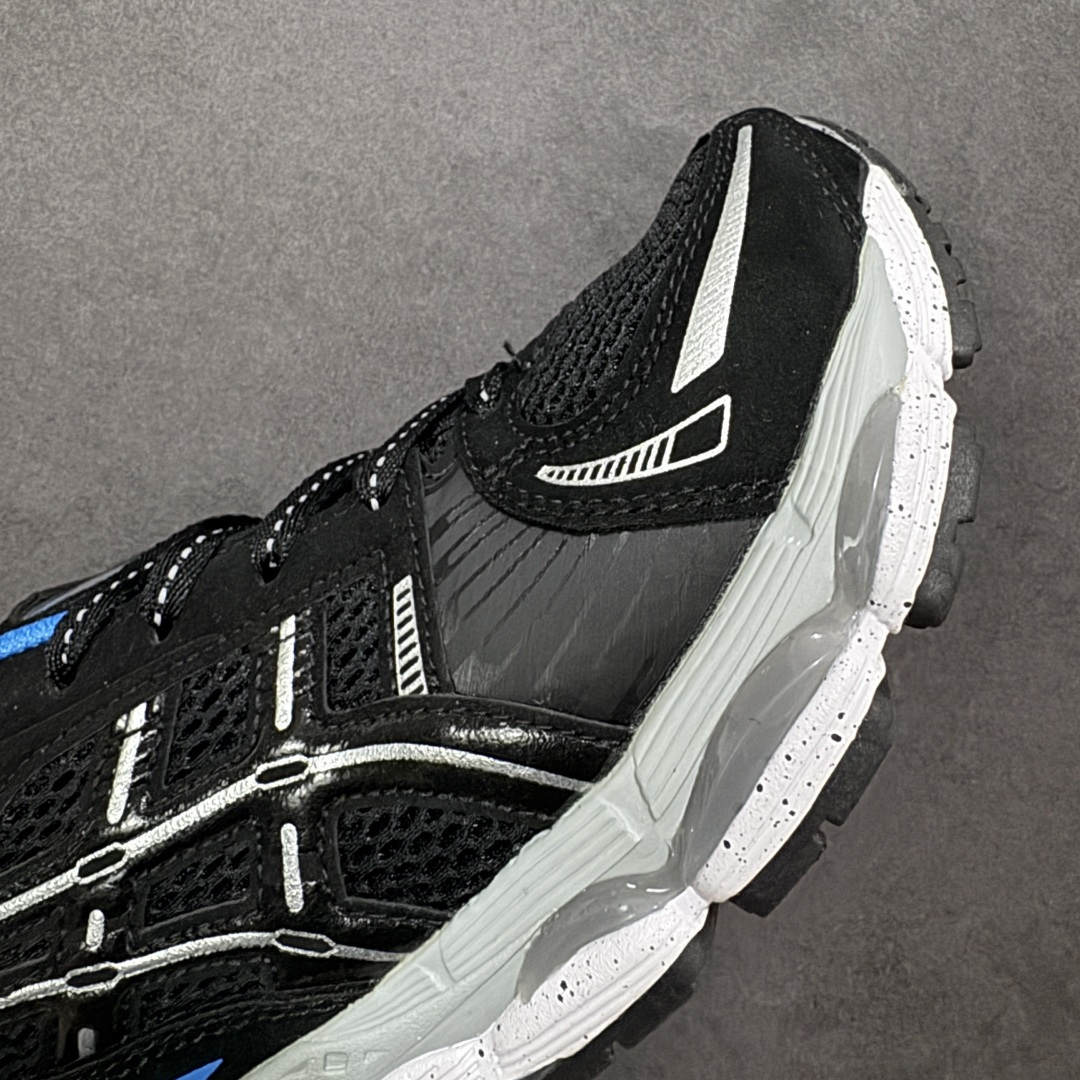 图片[5]-【公司级】Asics Gel-Nimbus 12.1 亚瑟士复古透气休闲鞋缓震男子耐磨跑步鞋 1203A985-002  #鞋面采用无缝线鞋面，贴合脚型，穿着舒适；中底360°环绕式GL，提供良好的缓冲性能；  尺码：36 37 37.5 38 39 39.5 40 40.5 41.5 42 42.5 43.5 44 45 46-选品中心