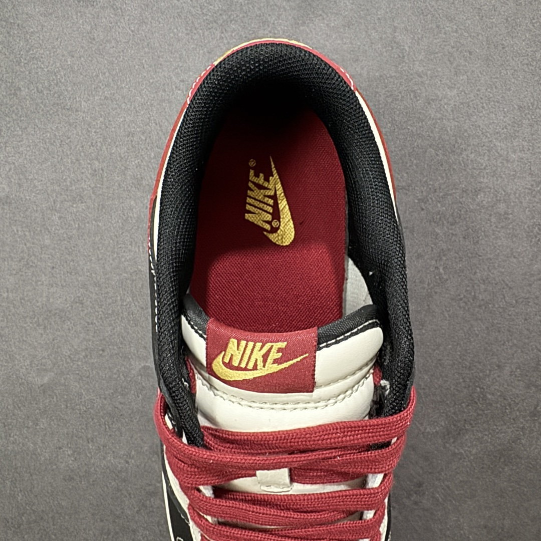 图片[7]-【定制版】Nike SB Dunk Low“马年联名限定-黑红拼接”头层皮革 + 麂皮拼接鞋面，黑红撞色搭配祥云暗纹，后跟烫金骏马图案，搭配 福・马到功成 红色织带，把新年祝福穿在脚上，步步皆福鞋身附赠立体红马挂饰，软萌造型 + 金色福字 货号：HG0026-003 尺码：36 36.5 37.5 38 38.5 39 40 40.5 41 42 42.5 43 44 44.5 45-选品中心