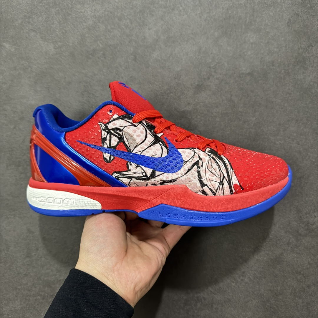 【定制版】Nike Zoom Kobe VI 马年限定 CNY新年款 耐克 科比6代系列 低帮复刻实战运动低帮文化篮球鞋 纯原版本 鞋头和鞋舌采用透气运动网布制成 采用更为挺拔的鞋口设计 为脚踝带来更佳的包裹与支撑感 侧面独特波纹纹理细节 打破了单调 赋予鞋子灵动与活力的视觉体验 货号:CW2190-036 尺码:38 38.5 39 40 40.5 41 42 42.5 43 44 45 46-选品中心