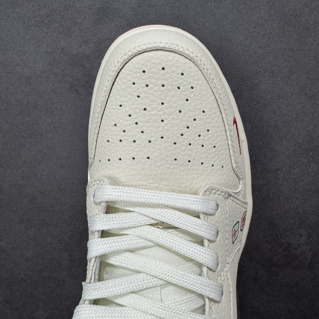 图片[8]-【定制版】Air Jordan 1 Low AJ1 乔1马年限定 步步生金 高端定制 低帮复古篮球鞋 QJ1988-011  #定制鞋盒 大厂纯原品质出货 超高清洁度 皮料切割干净无任何毛边 细节完美  尺码：36 36.5 37.5 38 38.5 39 40 40.5 41 42 42.5 43 44 44.5 45-选品中心