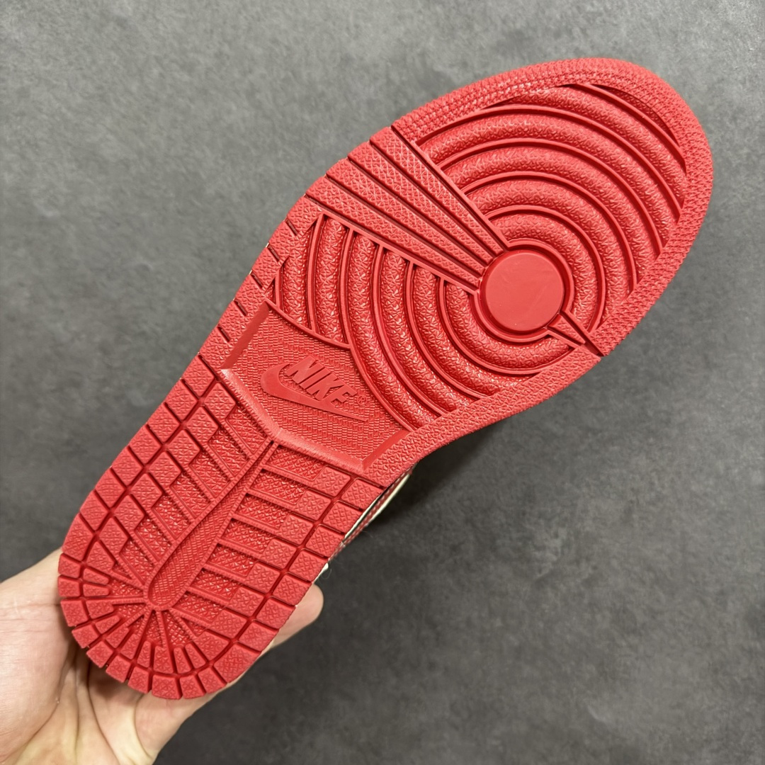 图片[9]-【定制版】Air Jordan 1 Low AJ1 乔1马年限定 步步生金 高端定制 低帮复古篮球鞋 QJ1988-011  #定制鞋盒 大厂纯原品质出货 超高清洁度 皮料切割干净无任何毛边 细节完美  尺码：36 36.5 37.5 38 38.5 39 40 40.5 41 42 42.5 43 44 44.5 45-选品中心