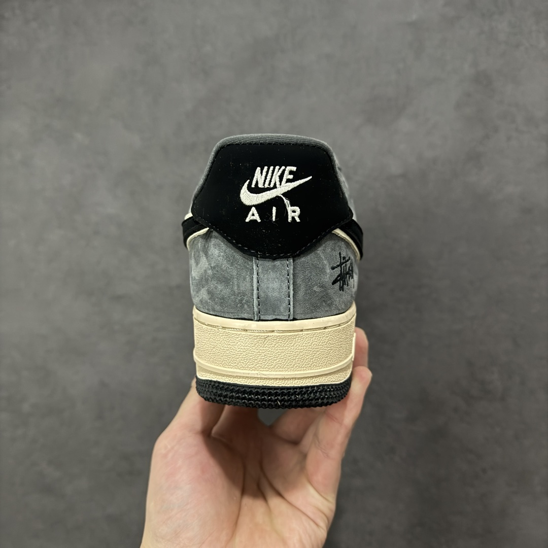 图片[4]-【定制版】Nike Air Force 1\’07 Low 斯图西联名 空军一号低帮休闲板鞋  #原楦头原纸板 高端定制鞋盒 原厂鞋底 超高清洁度 细节完美 货号：BK1916-002  尺码：36 36.5 37.5 38 38.5 39 40 40.5 41 42 42.5 43 44 44.5 45-选品中心