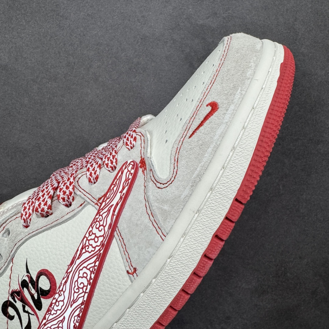 图片[5]-【公司级】Nike Air Jordan 1 x Travis Scott AJ1倒勾 马年限定乔一倒钩 ‘DIY’定制 耐克 低帮文化篮球鞋 完美品质出货 细节如图所示 鞋面切割工整 冲孔整齐干净 中底拉帮线 整体清洁度非常好 货号：JW1188-178 尺码：36 36.5 37.5 38 38.5 39 40 40.5 41 42 42.5 43 44 45-选品中心