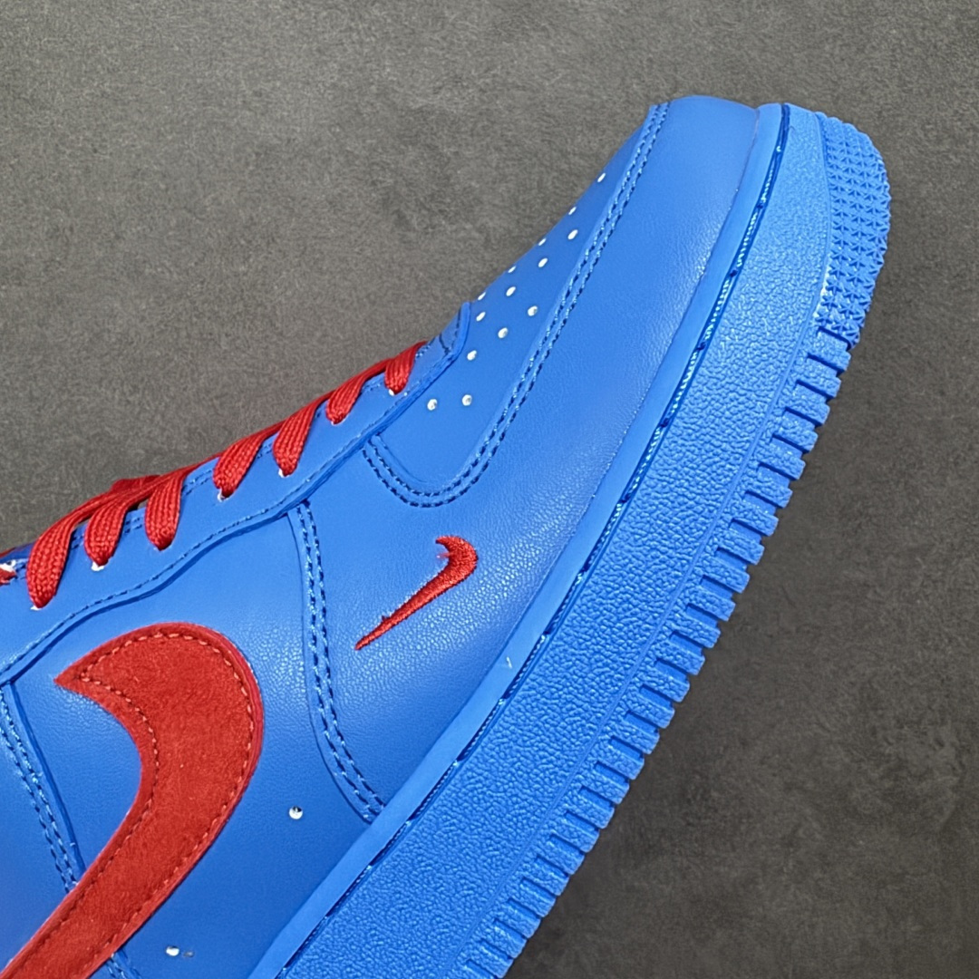 图片[5]-【定制版】Nike Air Force 1\’07 Low 马年联名 蓝海焰红 空军一号低帮休闲板鞋 DF0188-128  #原楦头原纸板 高端定制鞋盒 原厂鞋底 超高清洁度 细节完美  尺码：36 36.5 37.5 38 38.5 39 40 40.5 41 42 42.5 43 44 44.5 45-选品中心