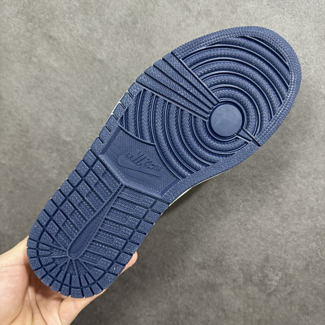 图片[9]-【定制版】Travis Scott x Jordan 1 Low 高端定制 乔丹倒勾低帮休闲板鞋 大厂纯原品质出货 纯正版型 定制鞋盒 皮料切割干净无任何毛边 细节完美 超高清洁度 货号：DZ2688-004 尺码：36 36.5 37.5 38 38.5 39 40 40.5 41 42 42.5 43 44 44.5 45-选品中心