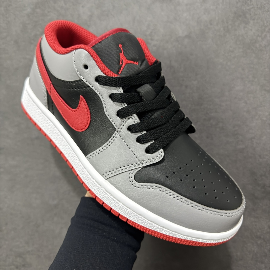 图片[3]-【H11版本】耐克Nike Air Jordan 1 AJ1经典复古经典低帮百搭文化篮球鞋 553558-060 公司级真标半码制#原档案原数据开发版型#采用荔枝纹头层皮革鞋面材质#原厂立体填充鞋舌海绵#中底注胶孔及缜密中底拉帮工艺#原数据开发模具大底 尺码：35.5 36 36.5 37.5 38 38.5 39 40 40.5 41 42 42.5 43 44 44.5 45 46 47.5 编码：H11B250260-选品中心