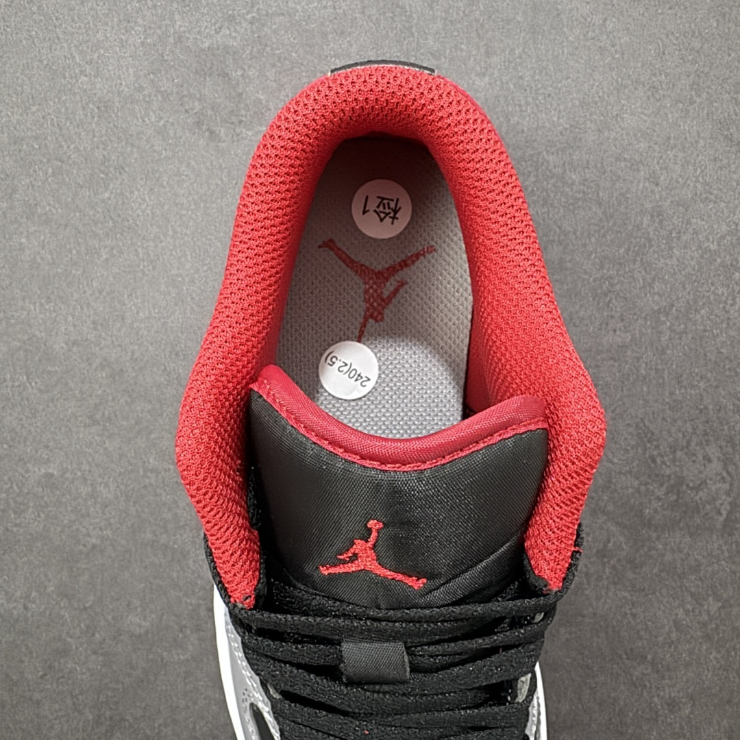 图片[7]-【H11版本】耐克Nike Air Jordan 1 AJ1经典复古经典低帮百搭文化篮球鞋 553558-060 公司级真标半码制#原档案原数据开发版型#采用荔枝纹头层皮革鞋面材质#原厂立体填充鞋舌海绵#中底注胶孔及缜密中底拉帮工艺#原数据开发模具大底 尺码：35.5 36 36.5 37.5 38 38.5 39 40 40.5 41 42 42.5 43 44 44.5 45 46 47.5 编码：H11B250260-选品中心