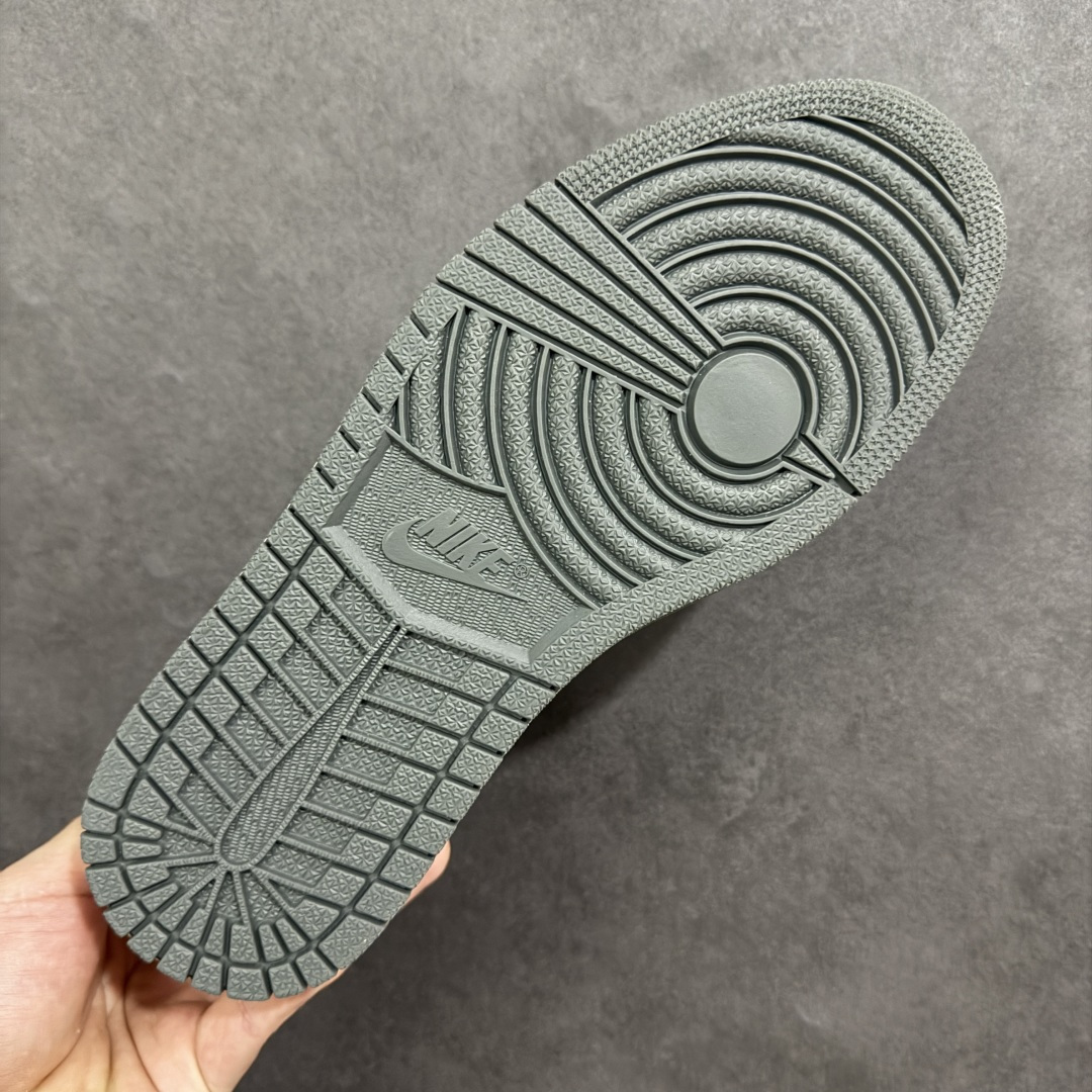 图片[9]-【H11版本】耐克Nike Air Jordan 1 AJ1经典复古经典低帮百搭文化篮球鞋 553560-044 公司级真标半码制#原档案原数据开发版型#采用荔枝纹头层皮革鞋面材质#原厂立体填充鞋舌海绵#中底注胶孔及缜密中底拉帮工艺#原数据开发模具大底 尺码：35.5 36 36.5 37.5 38 38.5 39 40 40.5 41 42 42.5 43 44 44.5 45 46 47.5 编码：H11B250260-选品中心