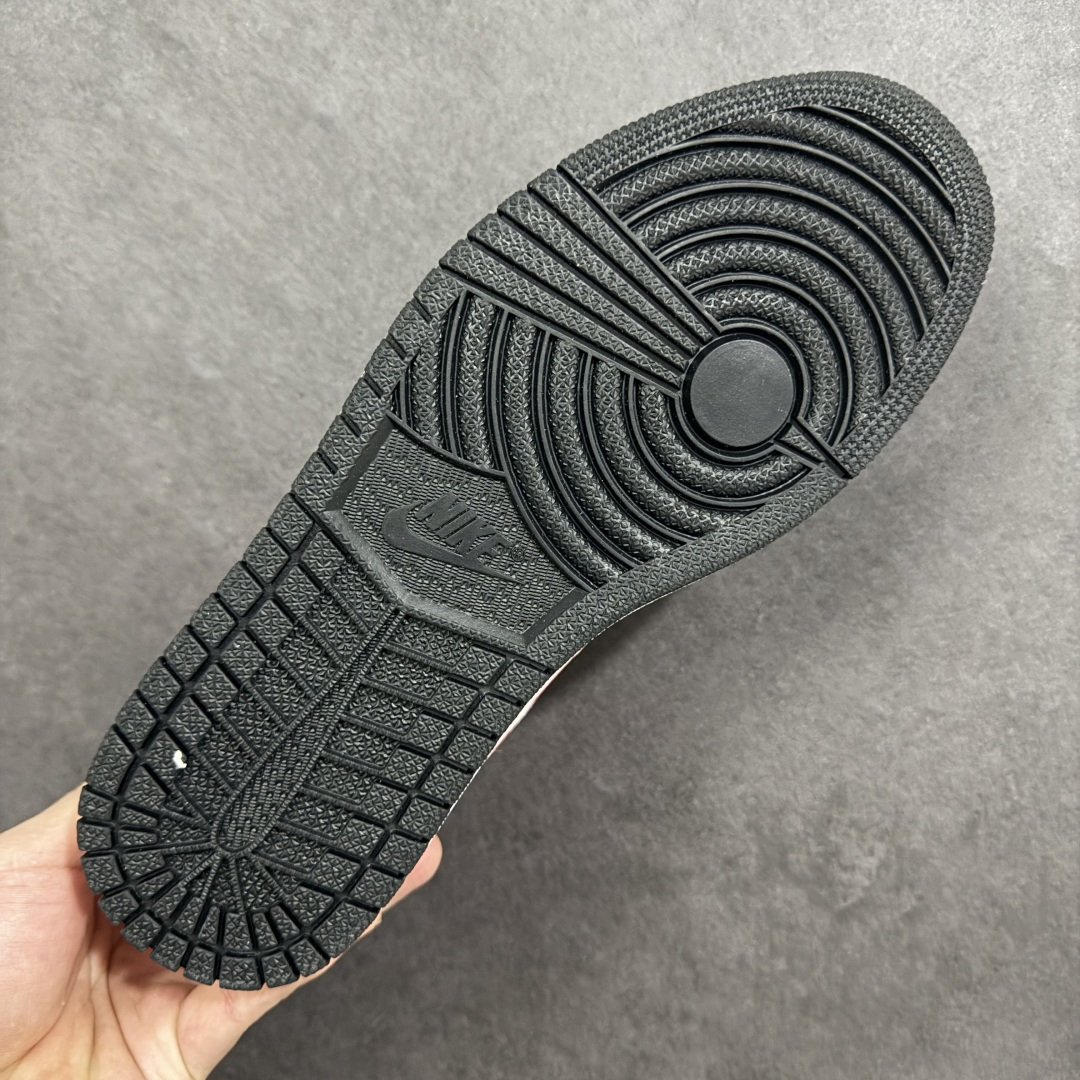 图片[9]-【H11版本】耐克Nike Air Jordan 1 AJ1经典复古经典低帮百搭文化篮球鞋 553560-025 公司级真标半码制#原档案原数据开发版型#采用荔枝纹头层皮革鞋面材质#原厂立体填充鞋舌海绵#中底注胶孔及缜密中底拉帮工艺#原数据开发模具大底 尺码：35.5 36 36.5 37.5 38 38.5 39 40 40.5 41 42 42.5 43 44 44.5 45 46 47.5 编码：H11B250260-选品中心