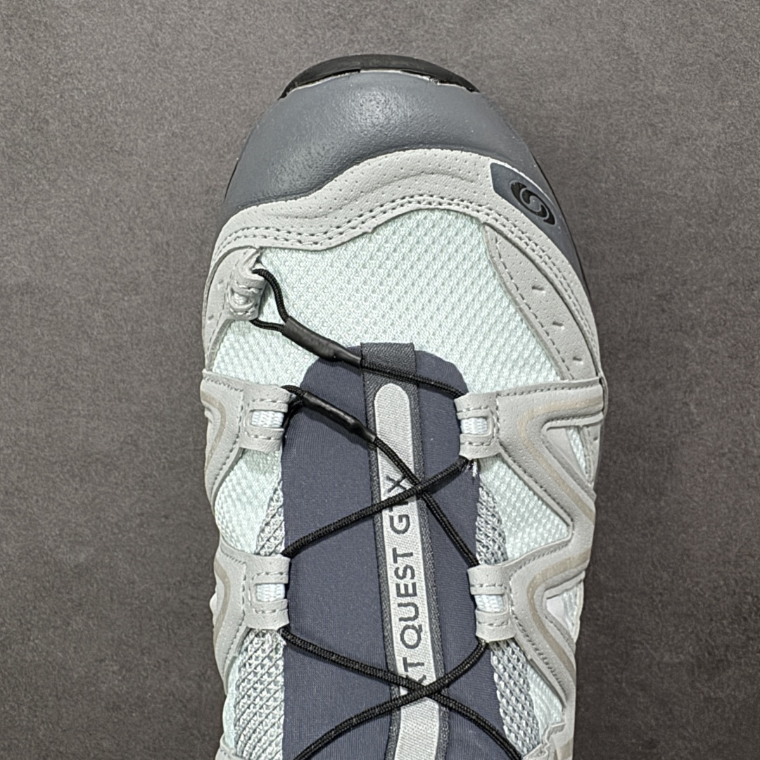 图片[8]-【莞产外贸版】Salomon XT-QUEST ADV 萨洛蒙情侣款户外机能鞋 477810 全新外贸大厂出品 细节品质大改进 独立私模 最大做到47码 全鞋采用为原厂一致材料打造 全新鞋型 相对市场版本 版型更正 全新玻璃冲刀 清洁度提升 同步原版左右鞋带孔的间距加大（市场版间距太小） 网面与鞋头材料校对一致无色差（市面版本有色差） 大底contagrip凹陷程度同步原版（市面版都有差别） 鞋舌两侧鞋帮脚踝处更加直挺（之前老版往中间踏） 鞋头处添加☯️太极标 所有细节多次修改校正 坚持同步原版无差别 毋庸置疑全市场最好的版本💪🏻终端优势供应 尺码：36 36.5 37.5 38 38.5 39 40 40.5 41 42 42.5 43 44 44.5 45 46 47-选品中心