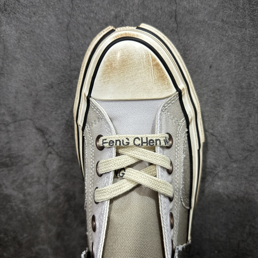 图片[5]-【硫化版】Converse x Feng Chen Wang 设计师联名款 做旧解构渐变系列 以陶艺为灵感，“建盏”蓝釉与“兔毫”棕釉化作鞋面流动纹路，鞋面做出裂纹细节复刻高温窑变艺术，融合2-ln-1的设计理念，将双层帆布鞋半裁剪拼叠，12盎司帆布鞋面质感拉满了。 当陶土在窑火中进裂，黑灰釉色随温度流淌 偶然与必然在布面交织，扎染若窑变斑驳以肌理拼贴的方式重现瓷胚的粗粉与重塑呈现一场光与裂纹的诗意共舞。 货号：A15741C 渐变棕 尺码：35 36 36.5 37 37.5 38 39 39.5 40 41 41.5 42 42.5 43 44-选品中心