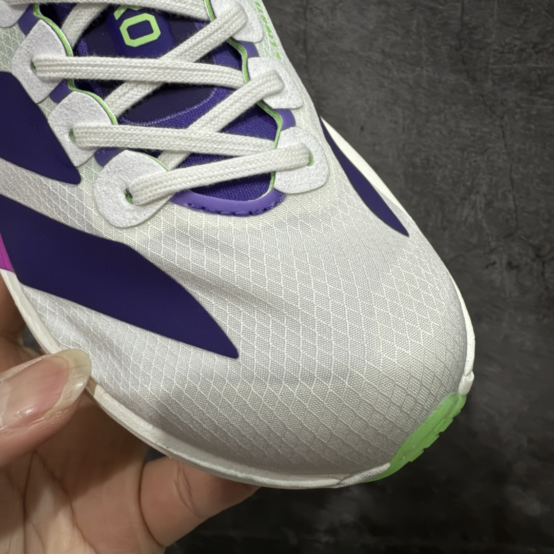 图片[5]-【NO.1纯原】Adidas Adizero Adios Pro 4 M竞训跑步鞋 JR1656 市场独一档品质 区别所有版本 原鞋购入开发数月 原材料 原档案打造 细节版型一比一 独立双层组合底私模. 搭配ENERGYRODS 2.0真碳柱，每一步都动力满满 鞋面用的是Lightlock技术，轻透又贴合，就像给脚定制的一样。 中底是全掌Lightstrike Pro泡棉，软弹感超绝 真正一比一还原真实脚感💪🏻 尺码：36 36.5 37 38 38.5 39 40 40.5 41 42 42.5 43 44 44.5 45 46-选品中心