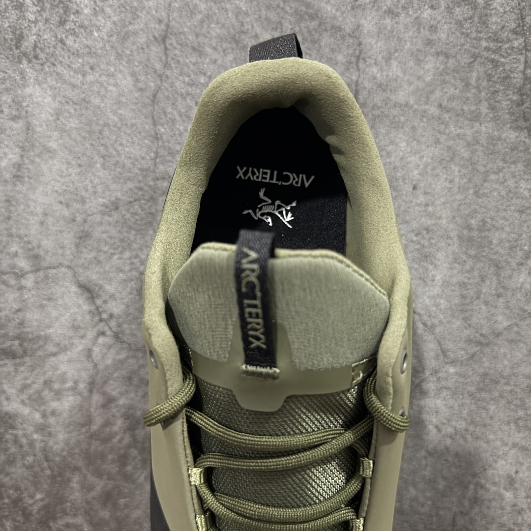 图片[8]-【正确版】Arcteryx始祖鸟 Konseal Shoe 舒适 防滑耐磨透气支撑抓地 登山鞋 正确原盒 全鞋采用头层麂皮 耐磨防滑黄金V底 莞产高品质 区别市场通货 代购指定版本 原数据开发 不掉标 正确高频字体 鸟爪细节完美 区别市场公版货 错误字体货 中底带钢印上脚舒适轻便无负重感 四季百搭 始祖鸟 KONSEAL 轻量户外鞋，这双鞋，不仅仅可以穿着逛街上班，更可以穿着徒步旅游甚至攀岩！说实话，没多少人真的会去攀岩，经我们试穿，这双鞋，日常穿也是非常舒服轻便！搭配日常的衣服完全不违和！结构中底TPU底盘，保护双脚。配置3D模具保护双脚+一体化系带系统，鞋面防撕裂网布、TPU保护膜和牛巴革合成面料，喜欢放心入！这种类型的鞋子咱们家超难得遇到一次，喜欢一定不要错过 尺码：39-45-选品中心