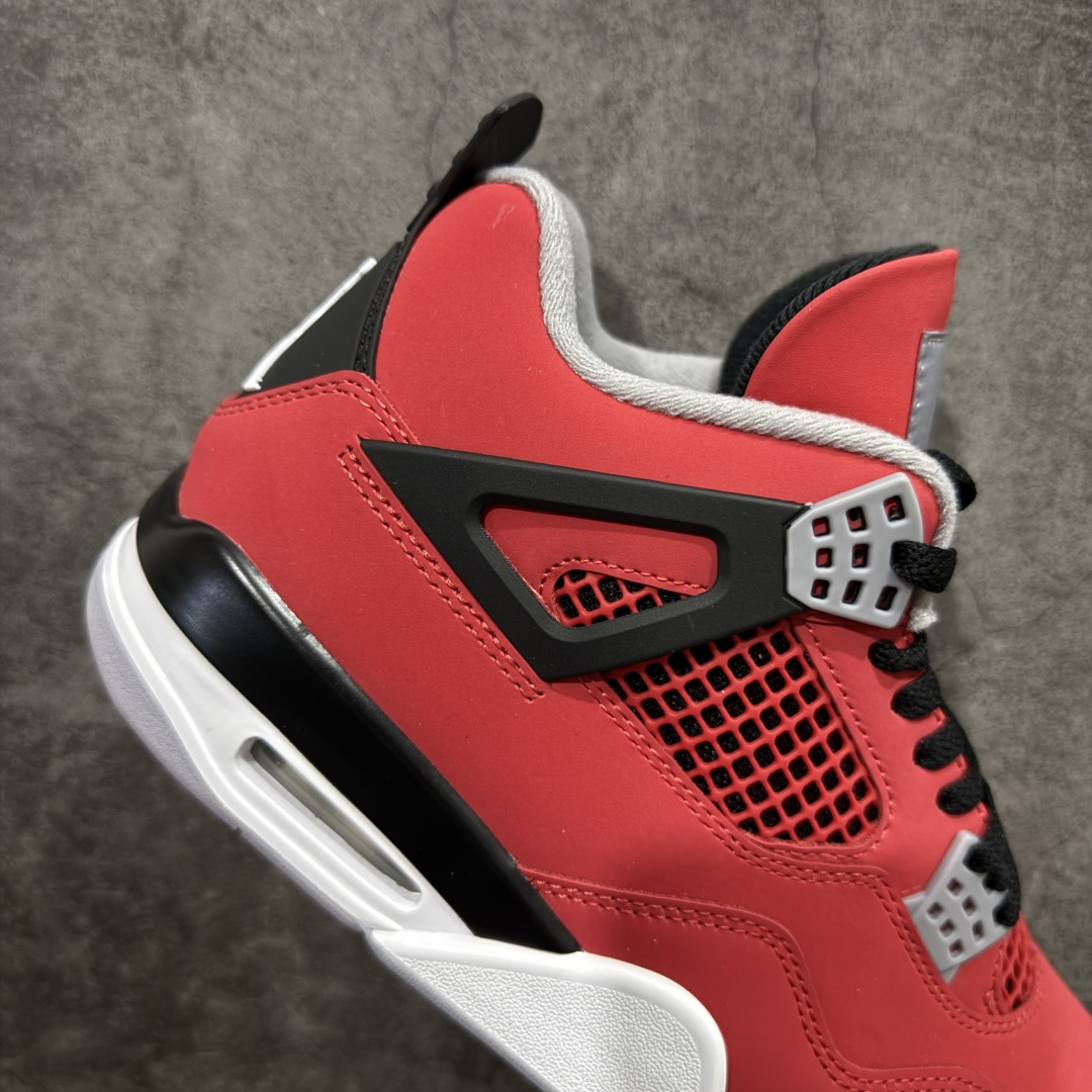 图片[7]-【TK至尊版】Air Jordan 4 Retro AJ4 2026复刻公牛红黑 FQ8138-600 目前市面所有大厂中 品质材料细节最好的一个版本 原汁原味完美呈现四代版型 一比一鞋头弧度高度趴度鞋身弧度 原厂麂皮绒皮料材质 数据细节工艺流程均保持公司一致 细节品控鞋型随意秒杀市面版本 原厂TPU网格鞋带扣 正确内里网布 菱角分明不变形无多余毛边 柔软性质感一致于原鞋 原厂织唛标 原厂飞人电绣工艺 独家绑鞋带手法 印刷中底布 四线拉帮 米色美纹纸贴合固定 进口港宝加持 后跟自然饱满 全鞋荧光划线卡点 追求极致完美 每一双都是工艺品 多重QC质检 超越公司货的品控标准 实实在在的免检产品 尺码：40 40.5 41 42 42.5 43 44 44.5 45 46 47.5-选品中心