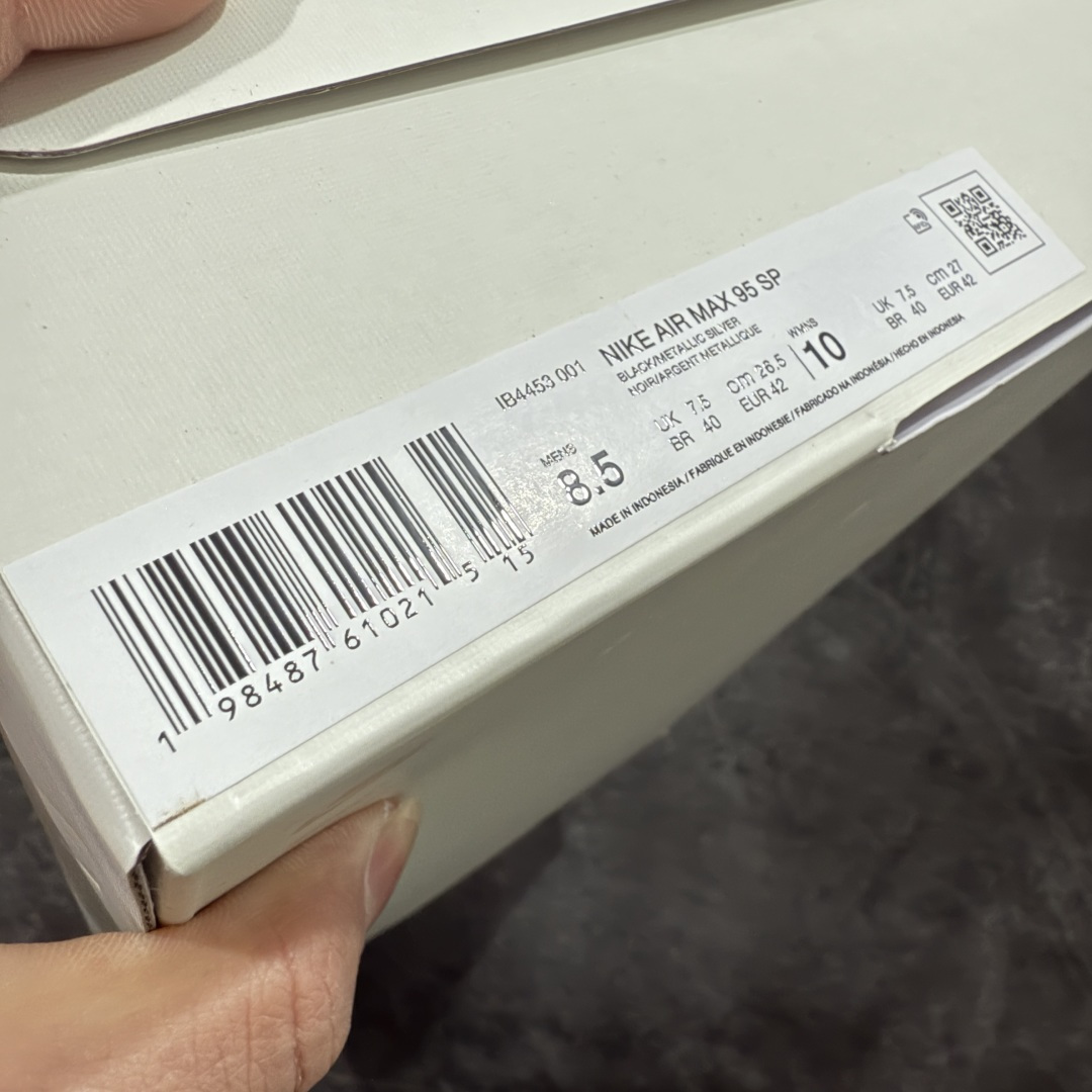 图片[12]-【KZ纯原】UNDEFEATED x Nike Air Max 95 OG Big Bubble 黑色 货号：IB4453-001 外贸顶级专供 区别先行版 全部配色原鞋原尺码开发生产 极致还原 全部原厂材料一比一打造 一眼ZP既视感 欢迎对比市场版本 尺码：40 40.5 41 42 42.5 43 44 44.5 45 46 46.5 47.5 48 48.5-选品中心