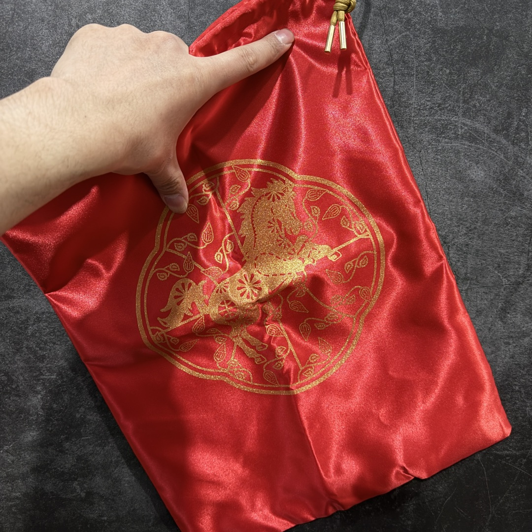 图片[9]-【纯原实战版】NK JA3 EP 莫兰特三代 实战低帮篮球鞋 IB6508-200 超高品质做工 细节到位 内置前后双气垫 材料足 不偷工减料 鞋头和鞋舌采用透气运动网布制成 采用更为挺拔的鞋口设计 为脚踝带来更佳的包裹与支撑感 侧面独特波纹纹理细节 打破了单调 赋予鞋子灵动与活力的视觉体验 中底部分巧妙借鉴了科比 5 的经典元素 尺码：39 40 40.5 41 42 42.5 43 44 45 46-选品中心