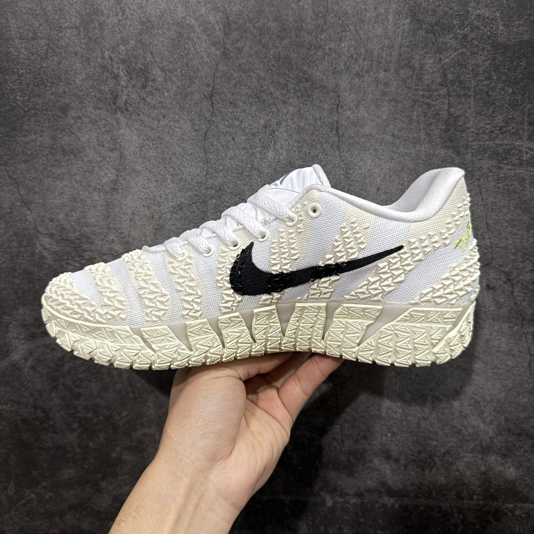 图片[2]-【纯原实战版】NK JA3 EP 莫兰特三代 实战低帮篮球鞋 HF2794-101 超高品质做工 细节到位 内置前后双气垫 材料足 不偷工减料 鞋头和鞋舌采用透气运动网布制成 采用更为挺拔的鞋口设计 为脚踝带来更佳的包裹与支撑感 侧面独特波纹纹理细节 打破了单调 赋予鞋子灵动与活力的视觉体验 中底部分巧妙借鉴了科比 5 的经典元素 尺码：39 40 40.5 41 42 42.5 43 44 45 46-选品中心