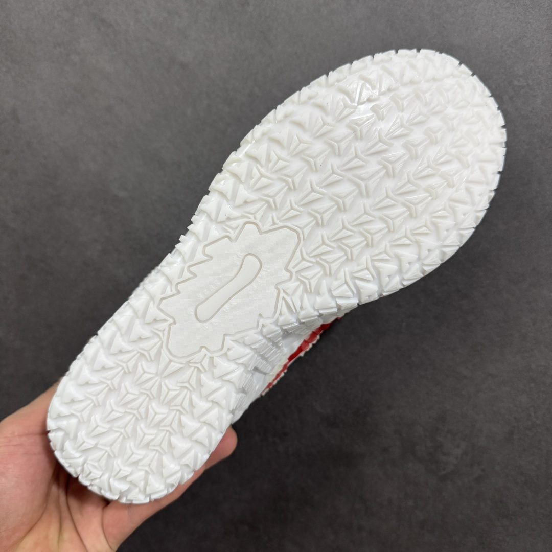 图片[9]-【定制版】Nike JA 3 莫兰特3代 马年限定 CNY新年款 耐克时尚百搭 耐磨透气 低帮篮球鞋 鞋面由柔软的纺织品和柔软的磨绒面皮组合而成 脚踝处带有透气孔 鞋款内部采用舒适的尼龙衬里 采用了配有气垫泡沫中底 半透明外底的设计增强了抓地力 货号：HF2794-007 尺码：38 38.5 39 40 40.5 41 42 42.5 43 44 45 46-选品中心