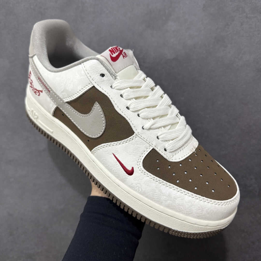 图片[3]-【定制版】2026新款定制限量发售高端定制Nike Air Force 1 \’07 Low “马年限定联名——白绿中国风” # 定制鞋盒 高端定制 低帮休闲板鞋 大厂纯原品质出货 超高清洁度 皮料切割干净无任何毛边 细节完美 货号：DW8806-008 尺码：36 36.5 37.5 38 38.5 39 40 40.5 41 42 42.5 43 44 44.5 45-选品中心