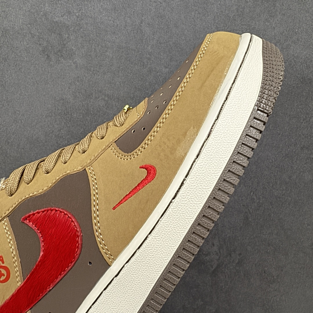 图片[5]-【定制版】NIke Air Force 1 \’07 Low “马年限定–暖棕朱红” 空军一号低帮 运动鞋 休闲鞋 折边针车 工艺难度大 原楦头原纸板 高端定制鞋盒 原厂鞋底 超高清洁度 细节完美 货号：NH0601-516 尺码：36 36.5 37.5 38 38.5 39 40 40.5 41 42 42.5 43 44 44.5 45-选品中心