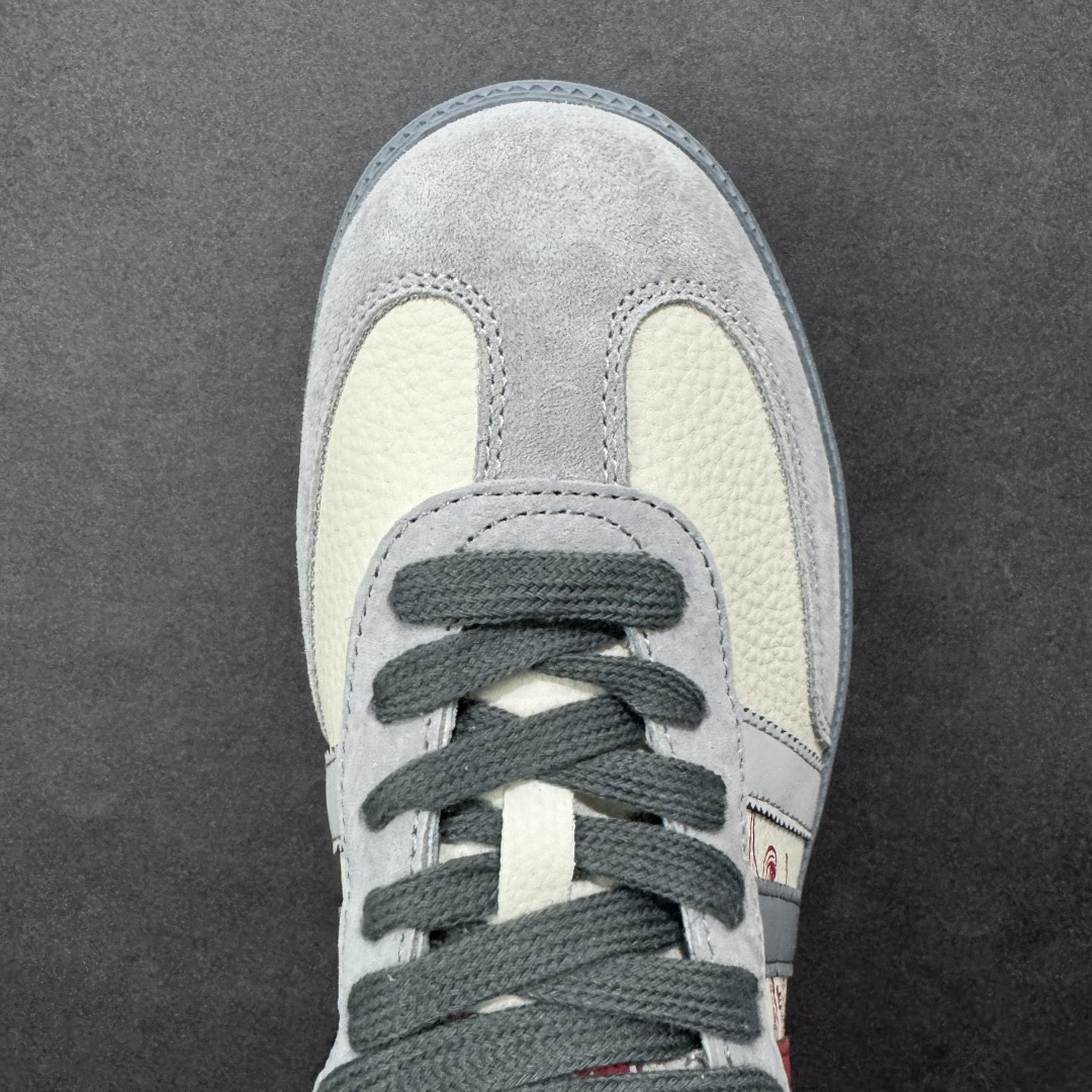 图片[8]-【定制版】Adidas Originals GAZELLE INDOOR“马年联名限定 鞋身烫印金色奔马 + 祥云纹理，后跟点缀红马标识，采用麂皮 + 头层皮革拼接鞋面，红金条纹层次分明，烫金印花精致细腻，软弹泡棉中底 + 防滑生胶外底，日常出街、通勤上学都能轻松驾驭，复古与舒适兼备。 货号：JJ2615 尺码：36 36.5 37.5 38 38.5 39 40 40.5 41 42 42.5 43 44 44.5 45-选品中心