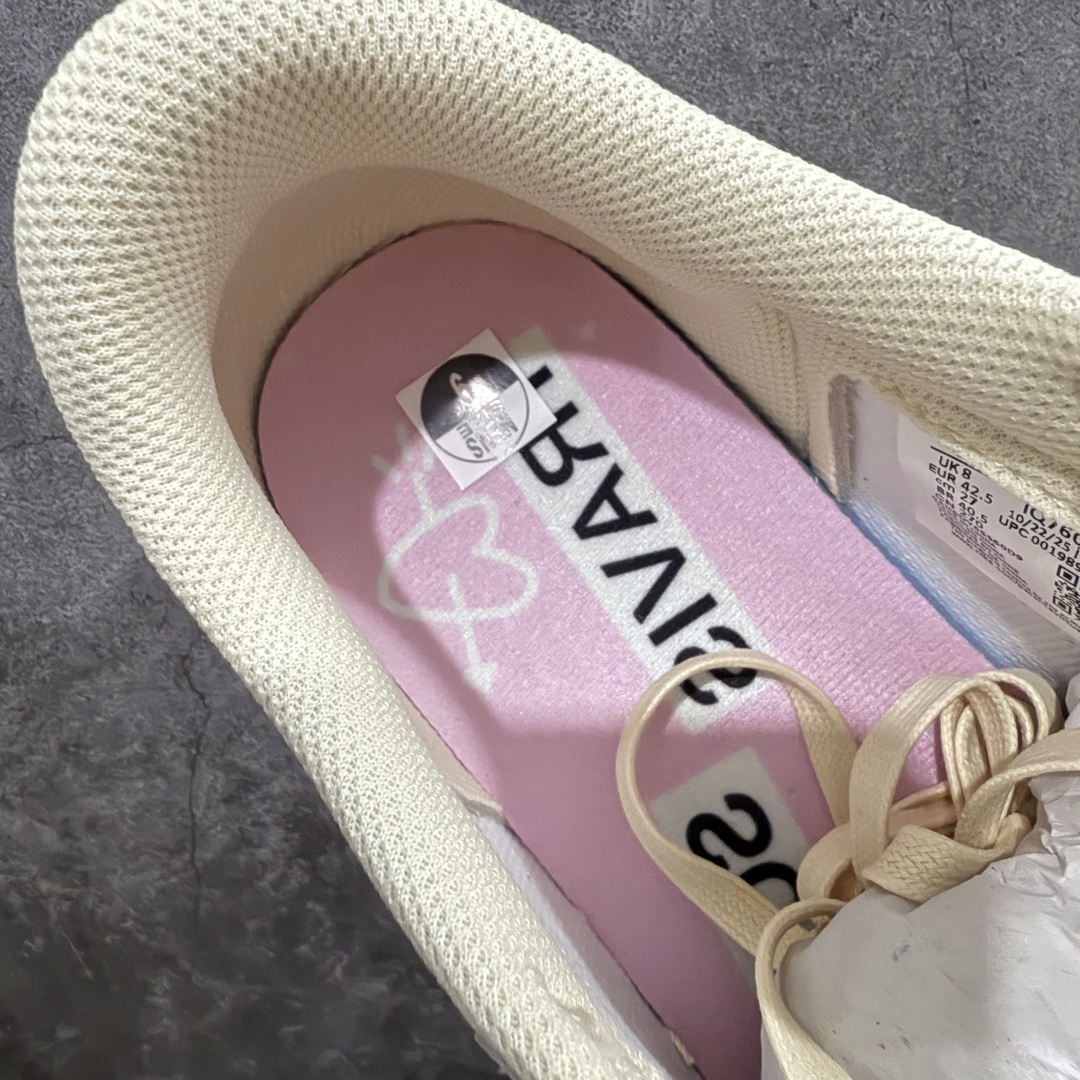 图片[9]-【PK纯原版本】Travis Scott x Air Jordan AJ1 Low OG SP TS联名 白粉倒钩低帮 IQ7604-100 知名大厂出品 纯原第一梯队版本 产品品控稳定性领先行业 各方面均可对飙市面通货版 SZ原厂全套原楦原纸板冲刀磨具开发 原厂皮料加持 原厂港宝加持定型后跟R度完美 同源原厂电绣 鬼脸飞翼针数密度立体效果一致 百分百一致原鞋 原厂拉帮工艺 针距密度一致 后跟弧度收口自然不对折 极致一眼正品既视感 进口玻璃冲刀皮料裁剪零毛边 全鞋电脑针车工艺 品控清洁度最高QC检验标准 免检产品 原厂订购鞋盒、鞋标、防尘纸、鞋撑、鞋带 追求极致的原厂味道 尺码：36-47.5-选品中心