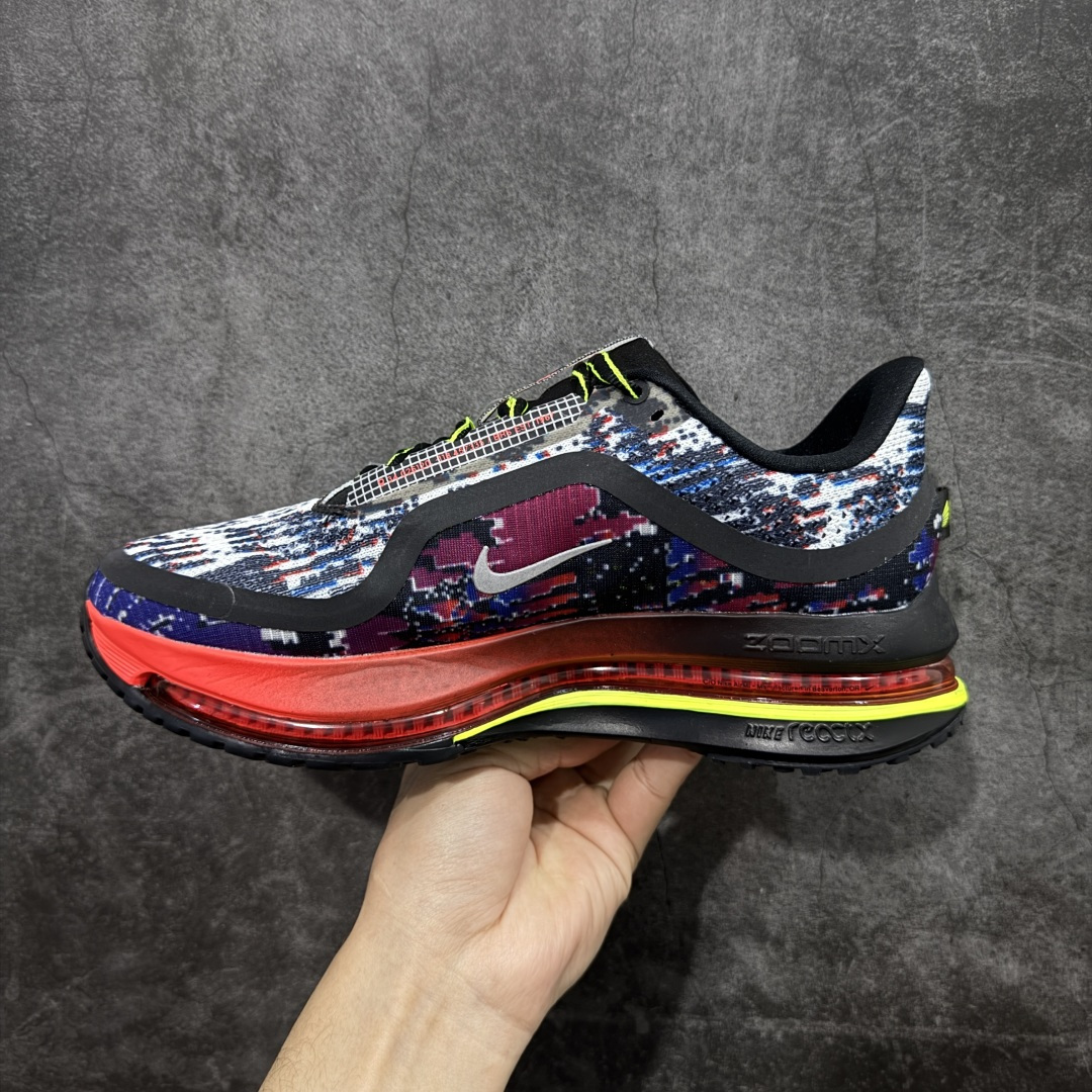 图片[2]-【S版纯原】Nike Pegasus Premium Airscape 舒适百搭减震防滑耐磨透气 低帮跑步鞋 IM6778-902    低帮跑步鞋，简约又不失活力，上脚超吸睛。  它不仅颜值高，性能更是一绝！  全掌气垫科技，减震防滑超耐磨，每一步都能感受到强劲回弹，给双脚舒适支撑。  透气鞋面，跑步时双脚也能自由呼吸。    #独家原包 原底原料 开模打造  #原厂鞋标 高精密准度  #原楦原纸板开发 匹配原版98%以上  #后跟弧度 正确呈现  #原厂皮料 质感无敌  #皮料切割干净 无任何毛边 清洁度细节完美    尺码：35.5-46-选品中心