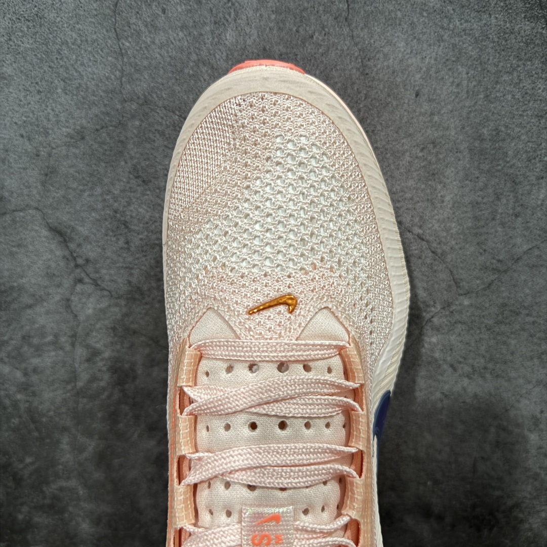 图片[5]-【XE纯原版】Nike Pegasus Premium Airscape 舒适百搭减震防滑耐磨透气 低帮跑步鞋     目前市场最强品质 原版购入开发 一切材质配件均匀原版一致 完美版型 高端玩家必推版本 高价零售必推版本 欢迎对比市面任意版本‼️ 这双鞋简直是时尚与科技的完美融合。 经典黑色鞋面，质感爆棚，搭配超亮眼的银色大勾子，瞬间成为街头焦点。 鞋侧独特小吊牌，细节满满，个性直接拉满。  脚下的全掌气垫更是亮点，红黑配色超吸睛，不仅颜值在线，缓震性能更是一绝。 不管是日常出街还是慢跑锻炼，都能给双脚极致舒适体验。  码数超全，36 – 46 码任你选！别犹豫啦，穿上它，轻松走出潮流范，开启你的时尚运动新旅程！   #独家原包 原底原料 开模打造  #原厂鞋标 高精密准度  #原楦原纸板开发 匹配原版98%以上  #后跟弧度 正确呈现  #原厂皮料 质感无敌  #皮料切割干净 无任何毛边 清洁度细节完美  货号：II6308-600 码段：36-46-选品中心