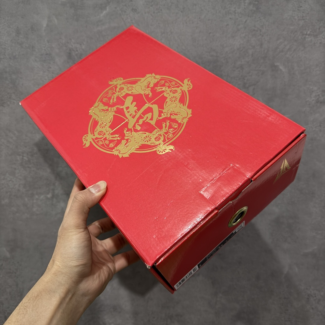 图片[12]-【OX纯原】NK Ja 3 Scratch EP 莫兰特三代柔软舒适防滑耐磨透气支撑轻便低帮篮球鞋 马年限定 IB6509-200 重磅登场 历时半年全力打造 实战体验天花板上限 再度提高🔝 【顶配缓震】独家革新搭载 前掌5mm TURBO气垫 兼具贴地与缓震！（正品仅长方形小气垫）➕后掌大马蹄14mm厚 气垫 提高后掌缓震极限 （正品后掌无气垫） 【顶级抗扭】 搭载硬度65HC 发泡中底框架 ➕高强度中足抗扭片 革新升级 赛事级抗扭水平！独此一家 【顶级支撑】鞋身侧向包裹 双层补强层 200斤以上选手 也可驾驭（正品仅一层）对比市场货品偷工减料 不可同日而语！ 气垫气压上脚即可感受！鞋底止滑配方 无需磨合 原地起飞🛫 尺码：40-46-选品中心