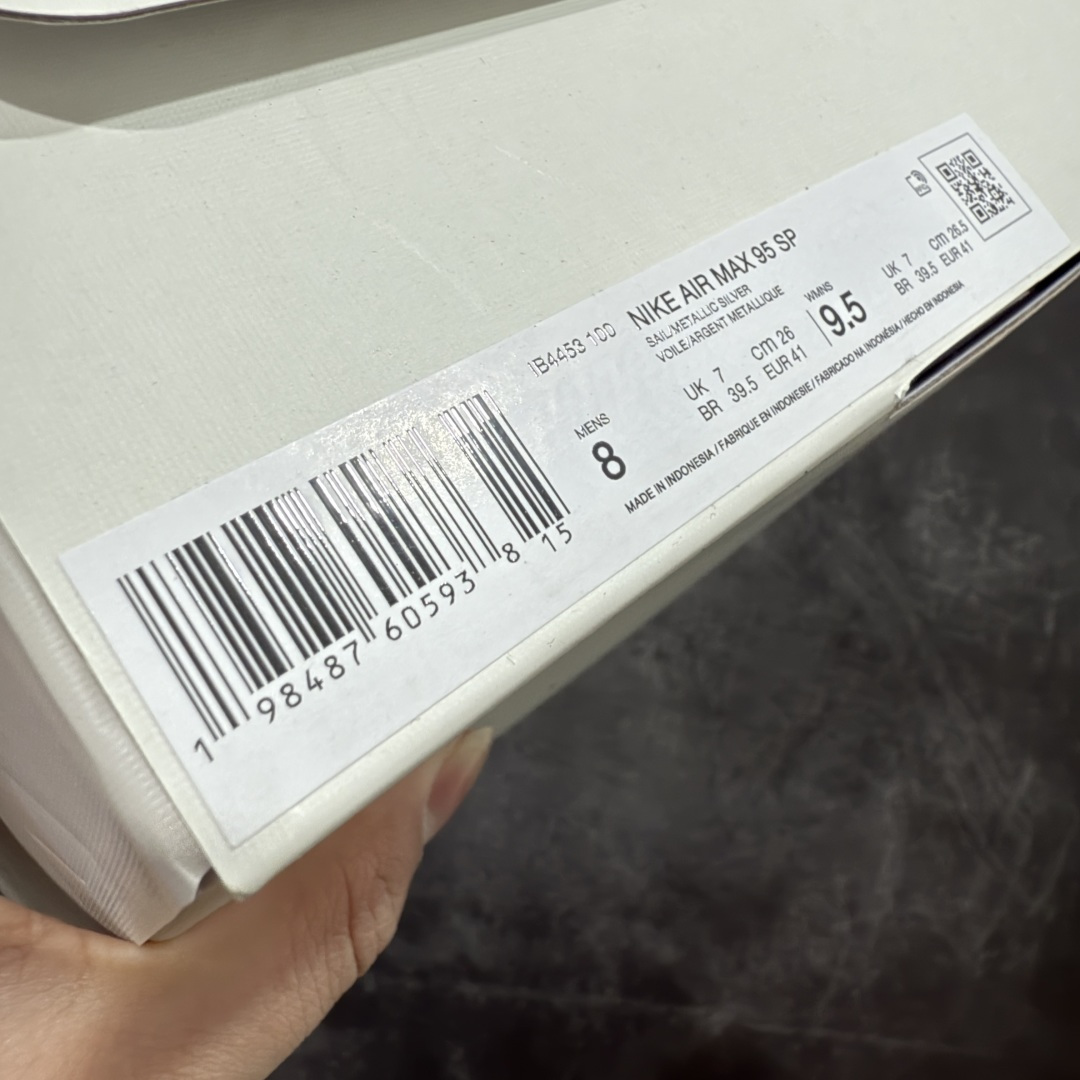 图片[9]-【KZ纯原】UNDEFEATED x Nike Air Max 95 OG Big Bubble 白色气垫跑鞋 货号：IB4453-100 外贸顶级专供 区别先行版 全部配色原鞋原尺码开发生产 极致还原 全部原厂材料一比一打造 一眼ZP既视感 欢迎对比市场版本 尺码：40 40.5 41 42 42.5 43 44 44.5 45 46 46.5 47.5 48 48.5-选品中心