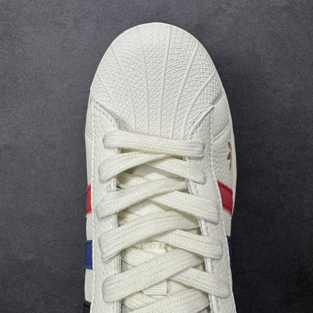 图片[8]-【定制版】Adidas Originals Superstar 阿迪达斯 三叶草 马年限定 贝壳头’DIY’系列低帮经典百搭休闲运动板鞋 原装头层材料 用料绝不含糊 独家版型蒸餾加工帶來的是更好的视觉和脚感体验 清洁度 电绣工艺 皮料切割干净无任何毛边 细节完美 货号：LX0916 尺码：36 36.5 37 38 38.5 39 40 40.5 41 42 42.5 43 44 45-选品中心