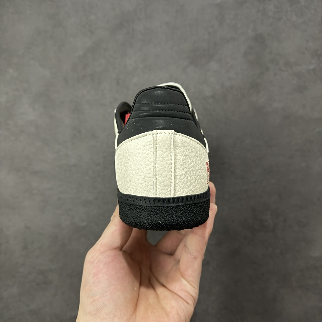 图片[4]-【定制版】Adidas Originals“马年联名限定 黑贝壳头，米白基底搭配红黑撞色条纹，头层皮革鞋面提升高级感，红鞋带 + 黄鞋口强化视觉层次，同色系车线精致细腻，每一处细节都在诉说复古潮味。 货号-：ZH2593 尺码：36 36.5 37.5 38 38.5 39 40 40.5 41 42 42.5 43 44 44.5 45-选品中心